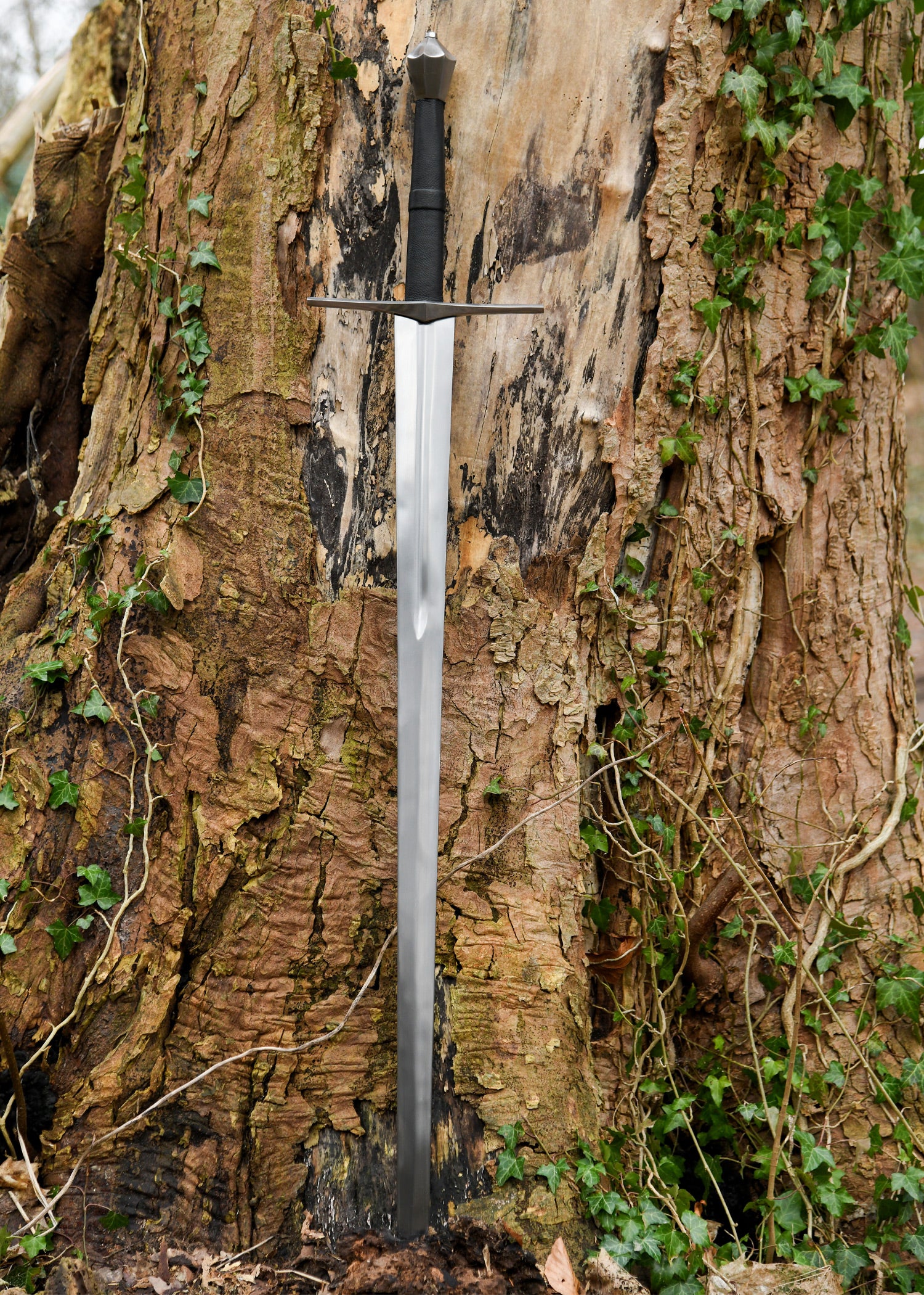 Imagen única de: Espada Medieval A Dos Manos, Para Combate Ligero, Categoría-C