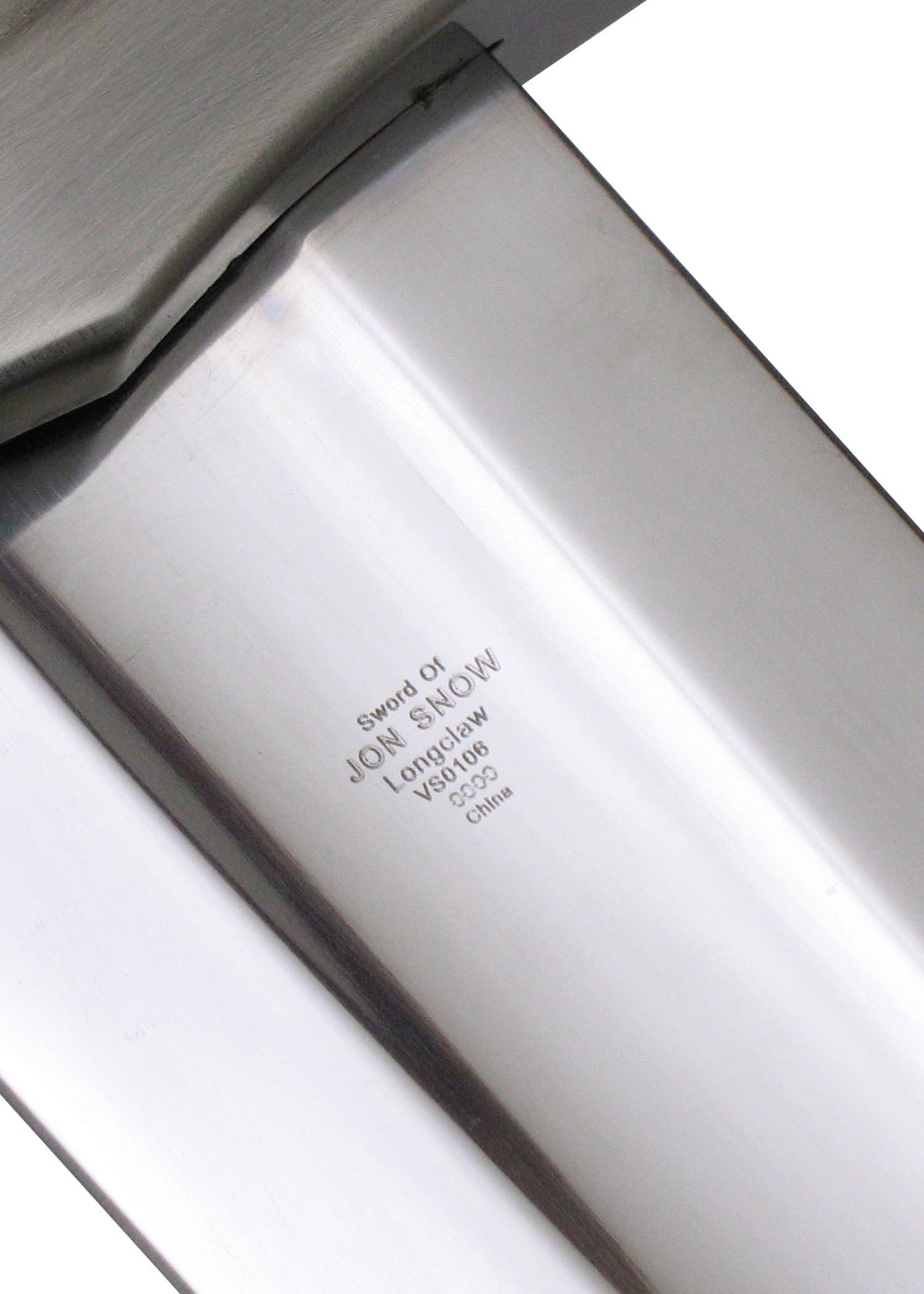 Imagen única de: Juego De Tronos - Garra Larga, Espada De Jon Nieve