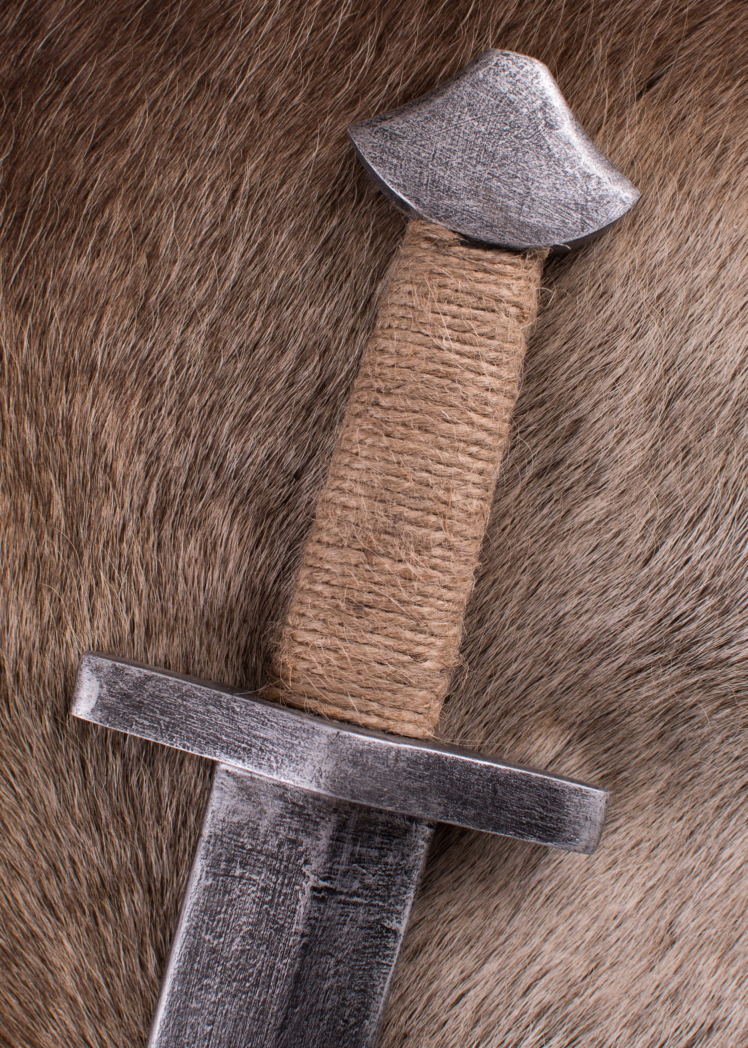 Imagen única de: Espada De Juguete De Madera Para Niños Con Envoltorio De Mango De Yute.