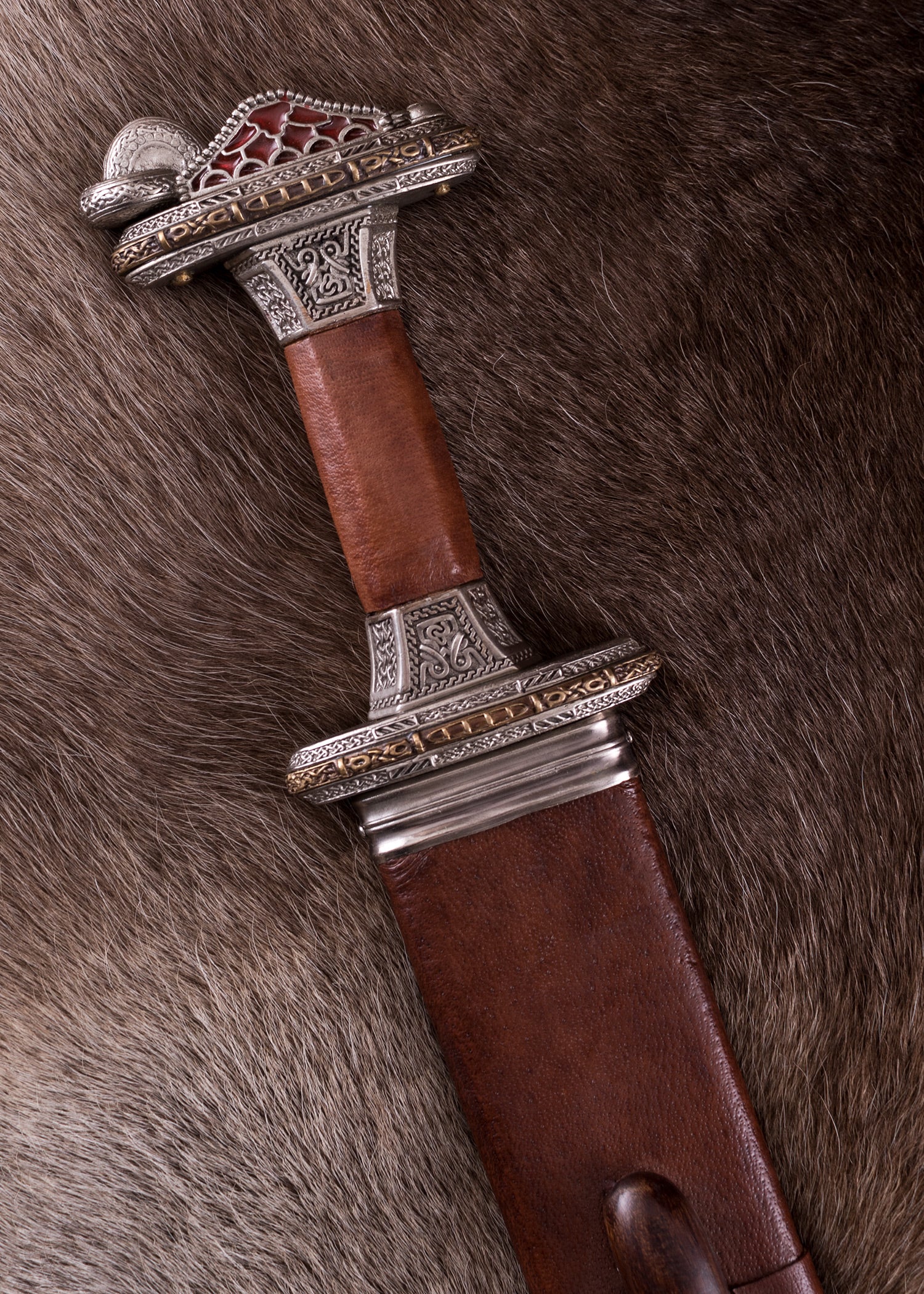 Imagen única de: Espada Vendelzeit Con Vaina, Empuñadura De Latón, Estañada, Acero De Damasco Categoría-B