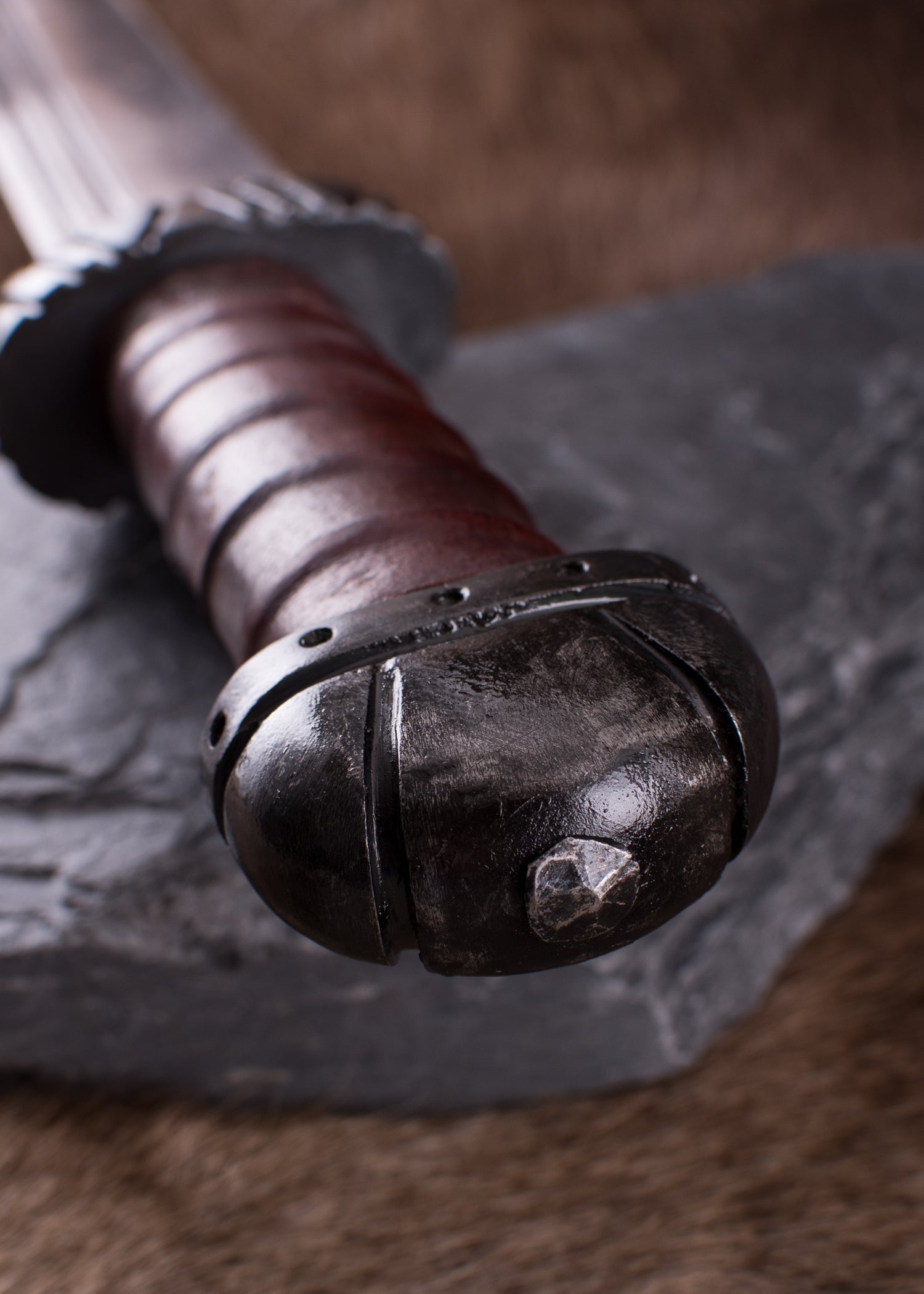 Imagen única de: Sax (Seax) Largo Vikingo Con Mango De Cuero