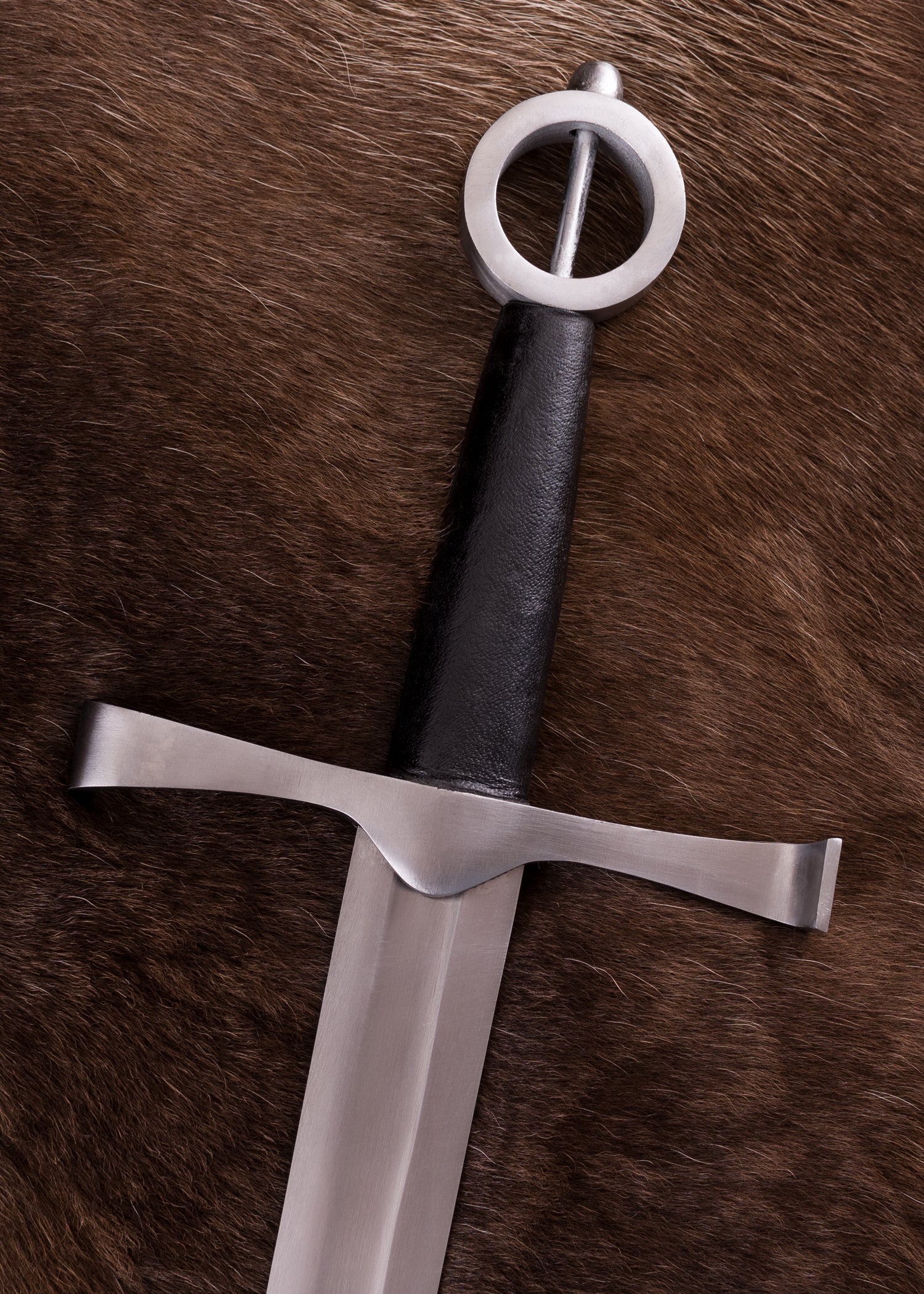 Imagen única de: Espada Irlandesa Con Pomo De Anillo, Incluida Vaina , Categoría-C