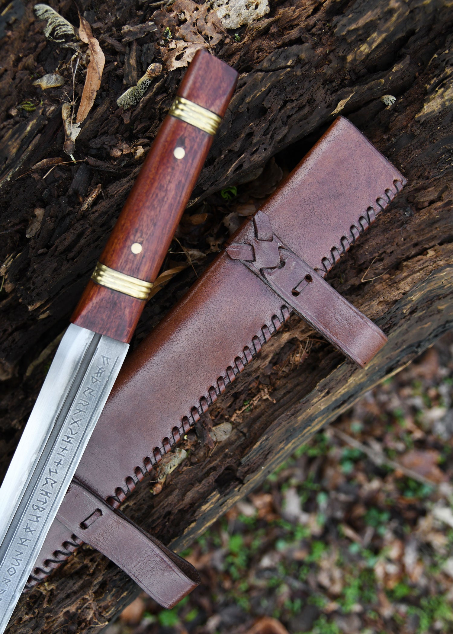 Imagen única de: Sax (Seax) De Beagnoth Con Funda De Cuero
