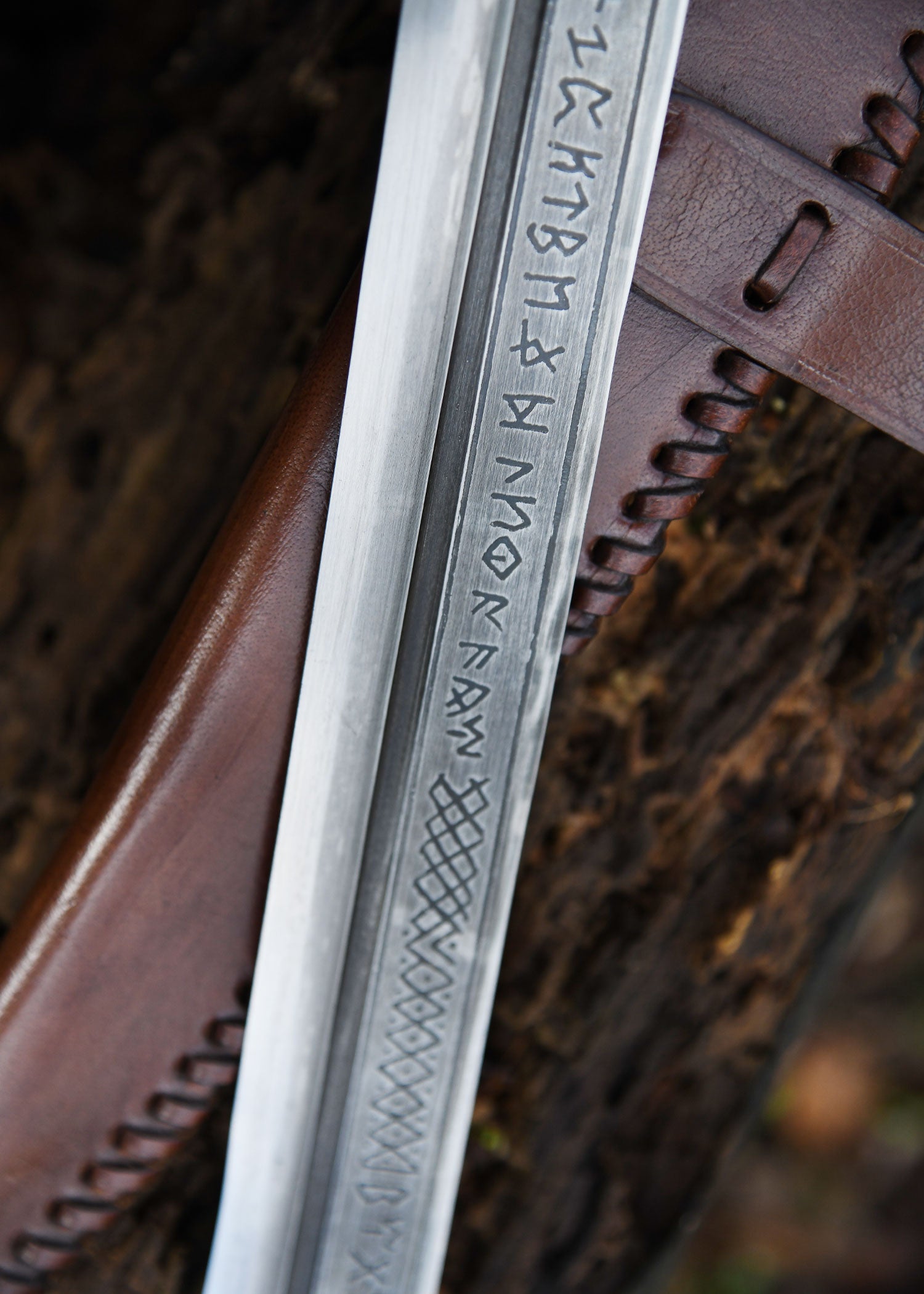 Imagen única de: Sax (Seax) De Beagnoth Con Funda De Cuero