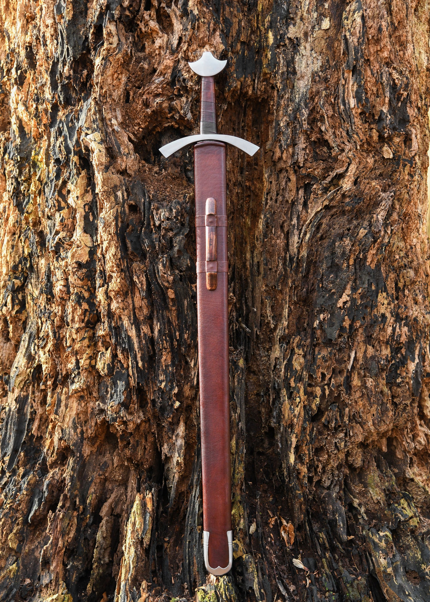 Imagen única de: Espada De Caballero De La Alta Edad Media Con Vaina, Lucha De Espectáculo, Categoría-C