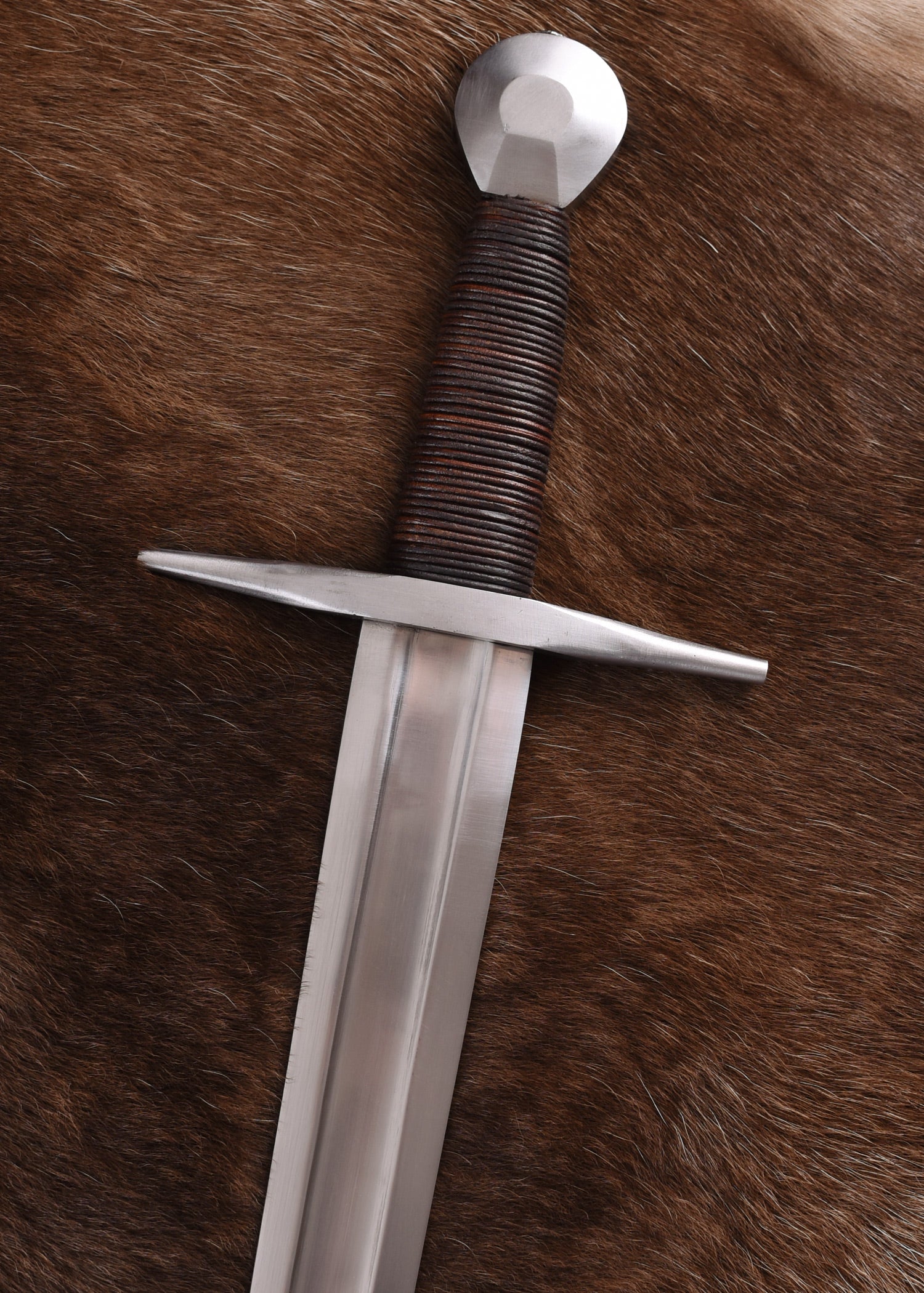 Imagen única de: Espada Vikinga Con Vaina, Siglo Xi, Lucha De Espectáculo, Categoría-B