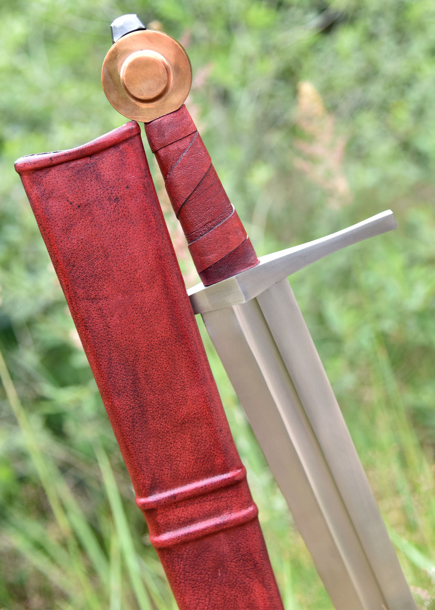 Imagen única de: Espada De Caballero De Lübeck Con Vaina, Siglo Xiii.