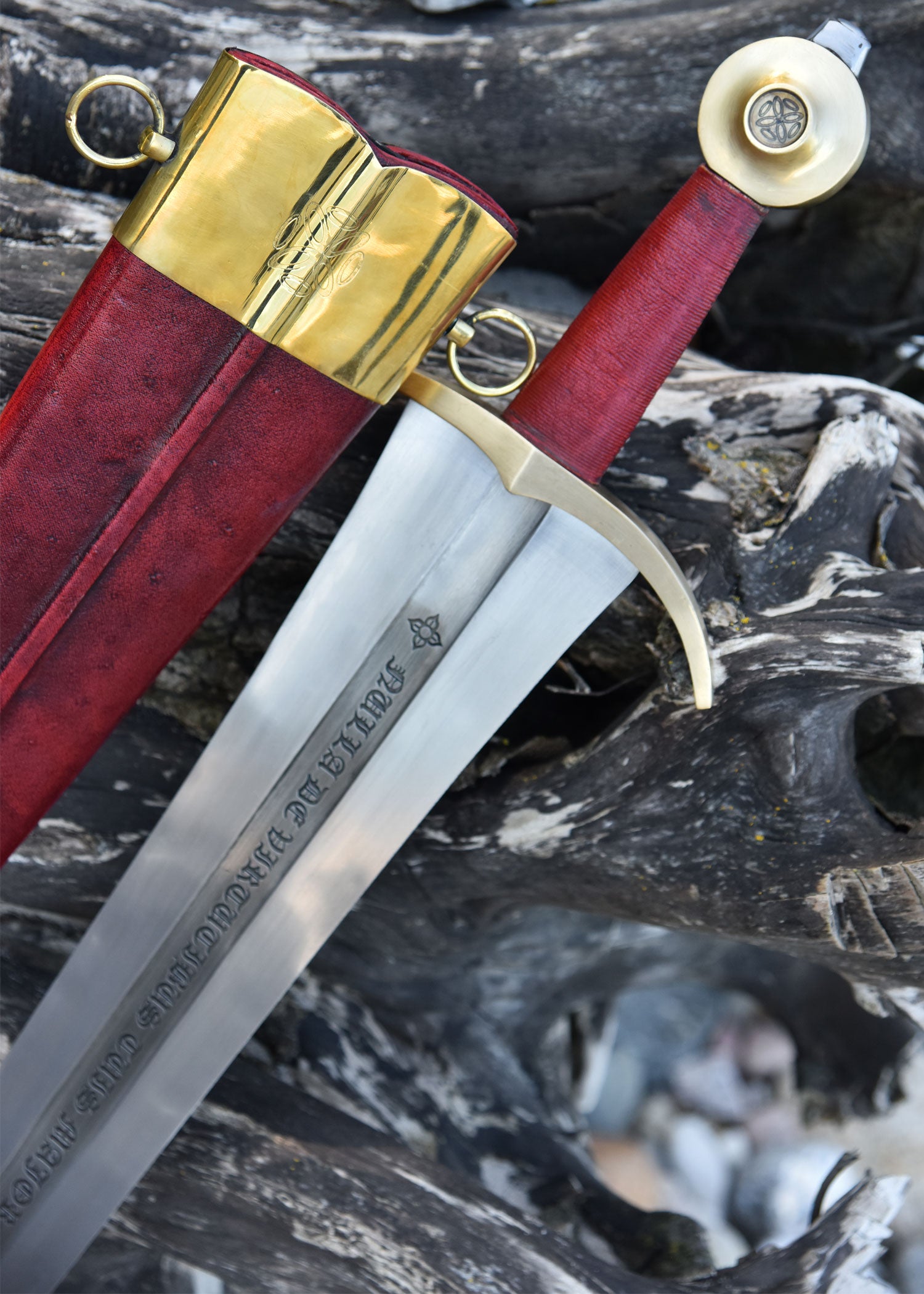 Imagen única de: Espada Felipe Iv Con Vaina, Siglo Xiv. Categoría-B