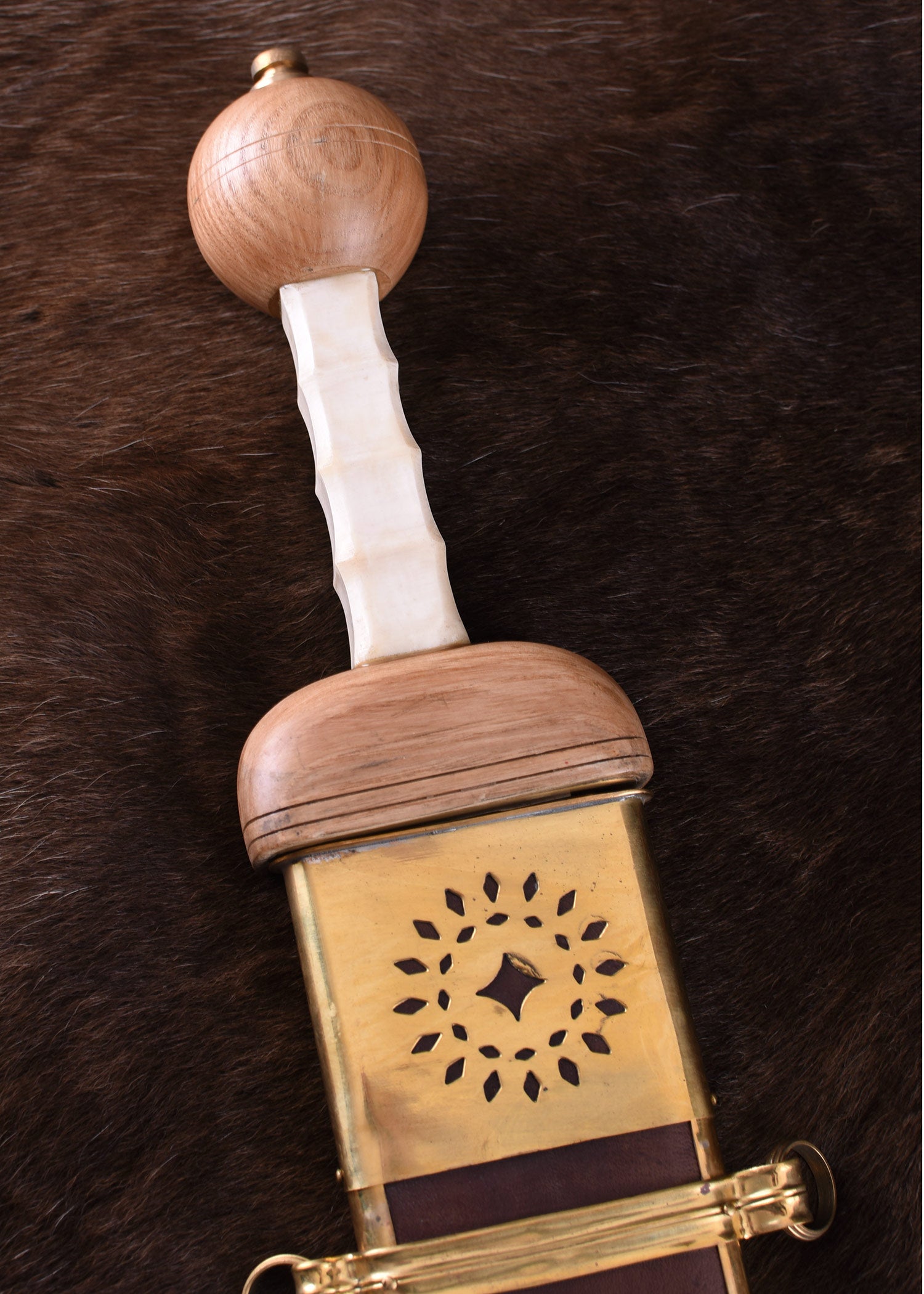 Imagen única de: Gladius De Los Legionarios Romanos Con Vaina, Siglo I. Categoría-B