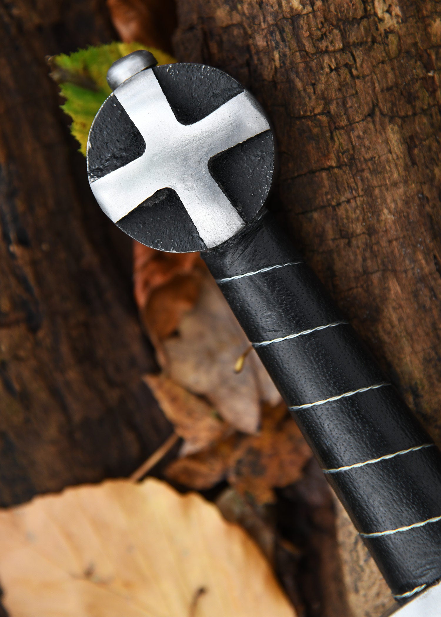 Imagen única de: Daga Cruzada Con Vaina, Versión Normal