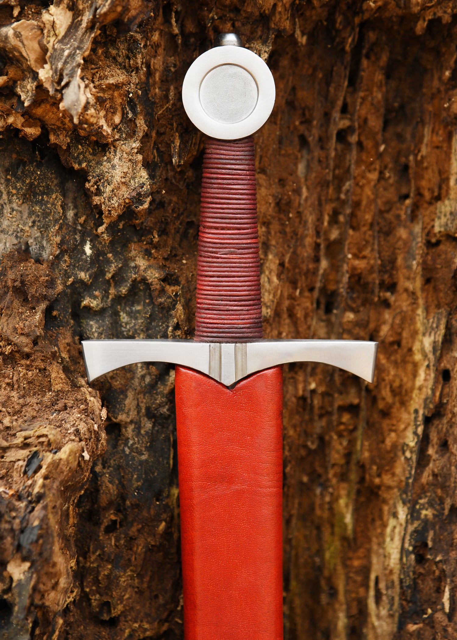 Imagen única de: Daga Con Pomo De Disco Y Funda, Versión Normal