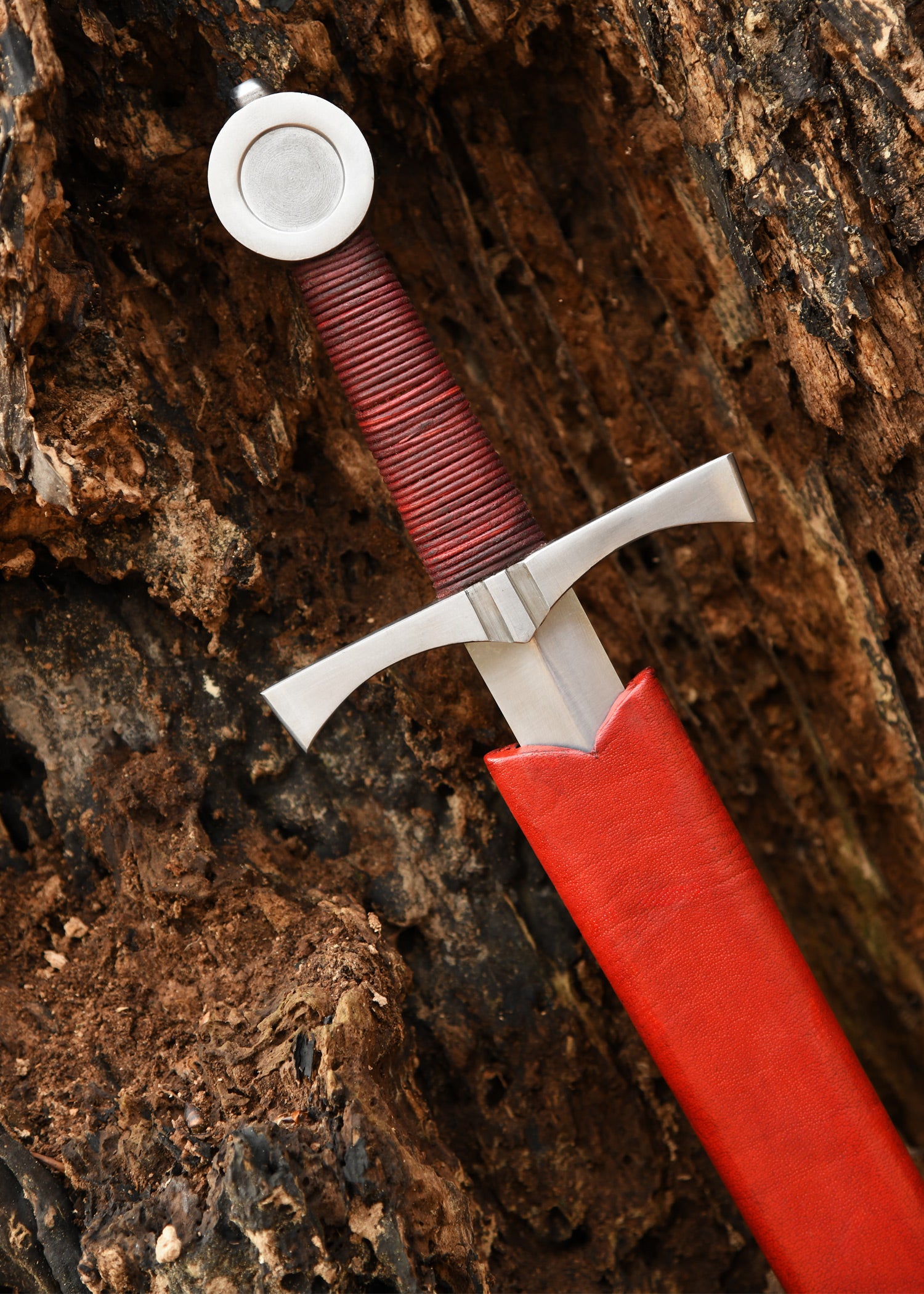 Imagen única de: Daga Con Pomo De Disco Y Funda, Versión Normal