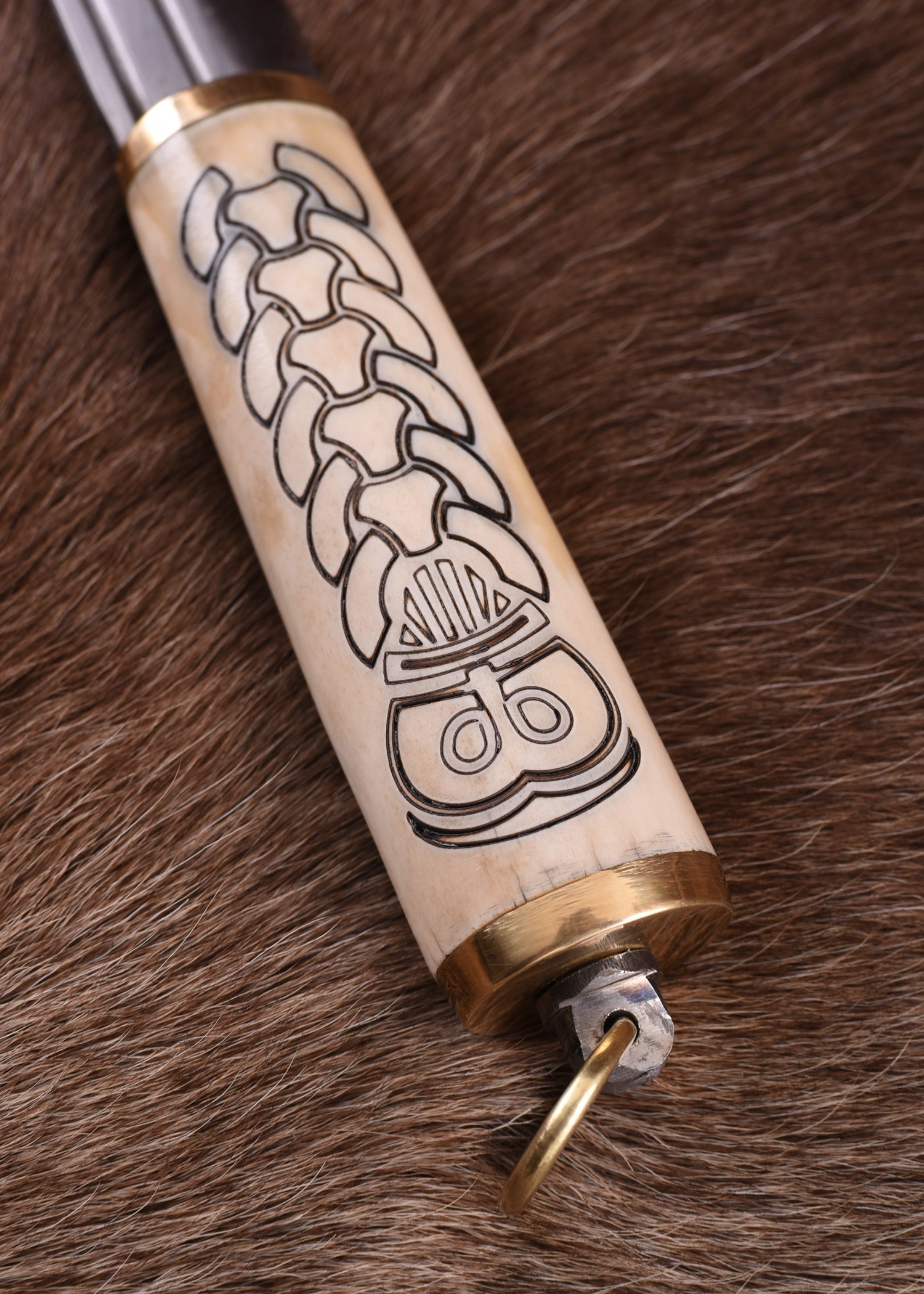 Imagen única de: Sax (Seax) Vikingo Pequeño, Mango De Hueso Con Motivo Nórdico.