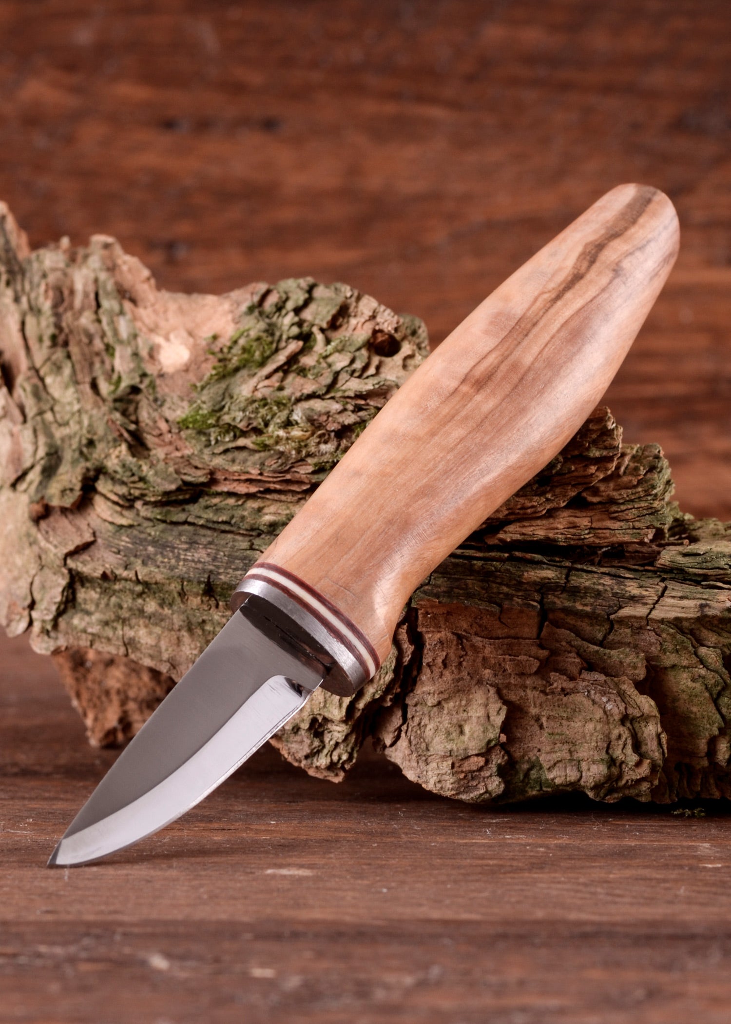 Imagen única de: Cuchillo De Trinchar Nórdico Fabricado En Acero Inoxidable 440 Con Funda De Cuero.