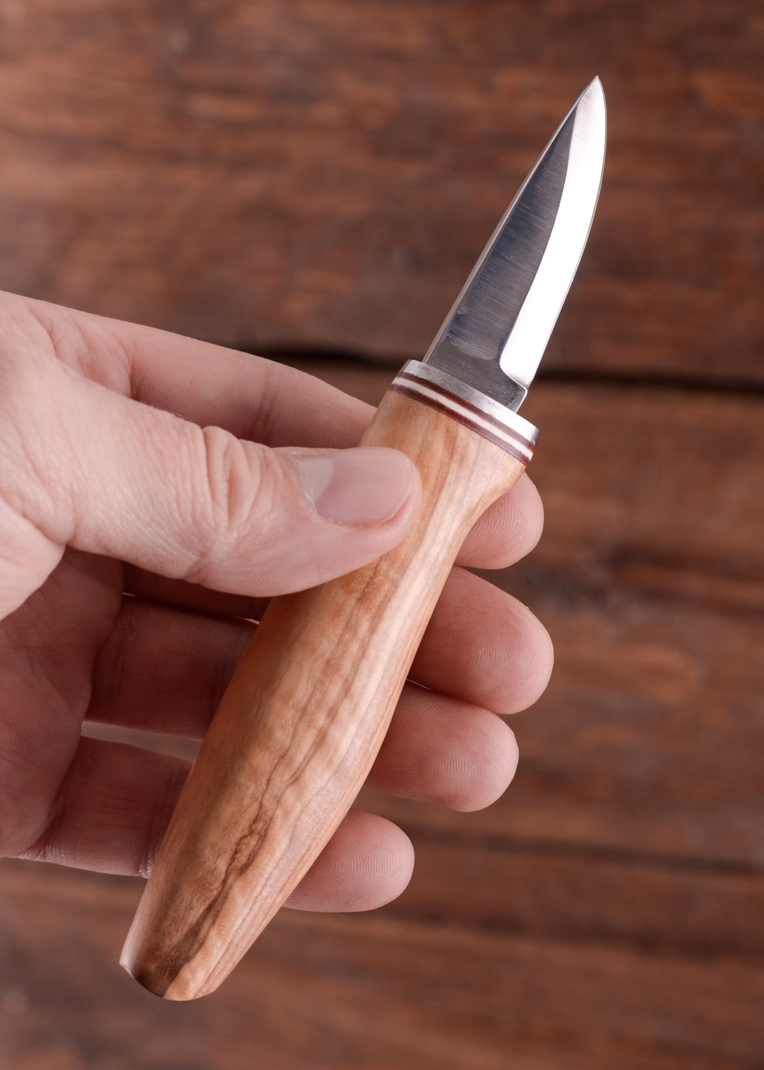 Imagen única de: Cuchillo De Trinchar Nórdico Fabricado En Acero Inoxidable 440 Con Funda De Cuero.