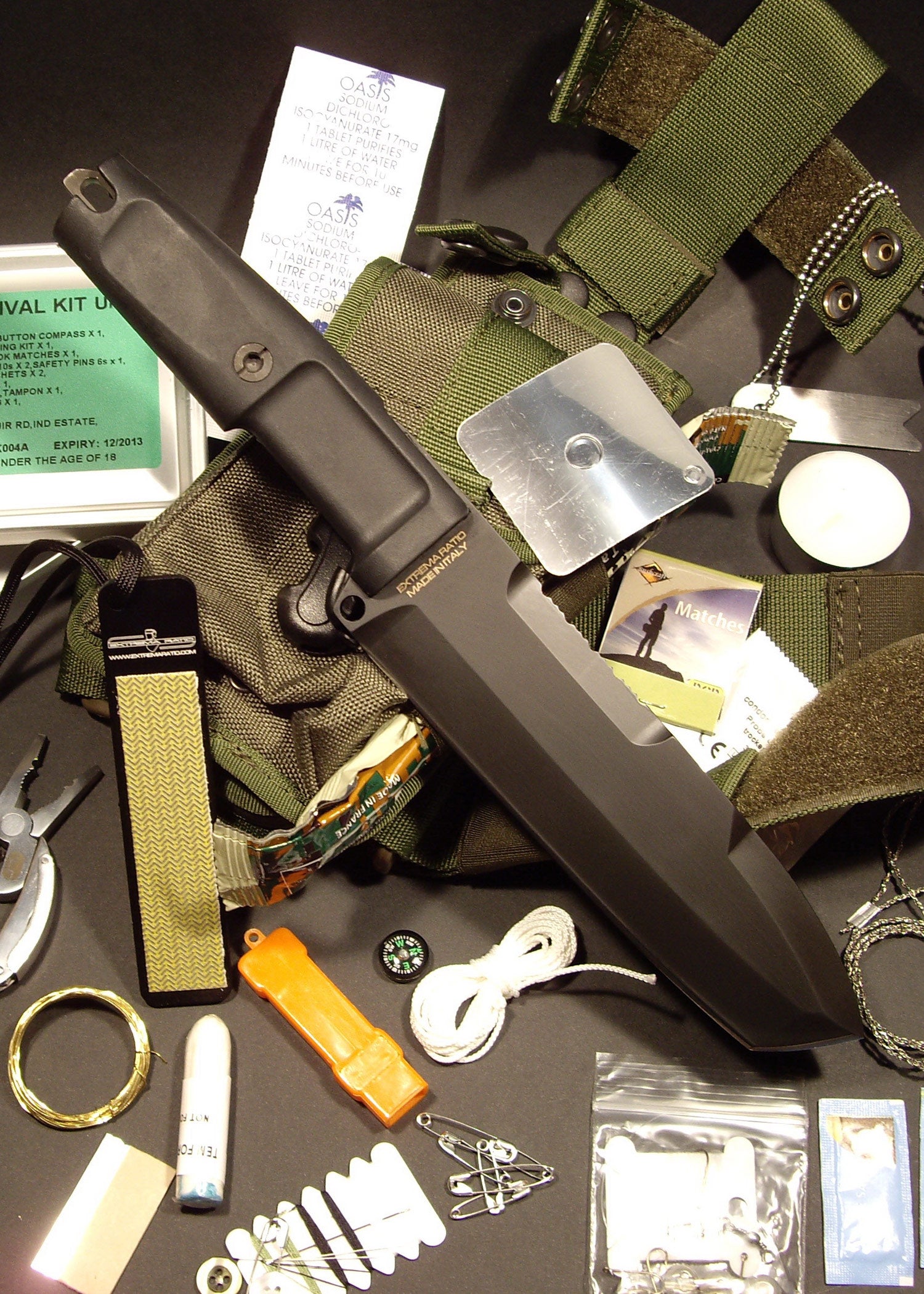 Imagen única de: Cuchillo Fijo Ontos Con Kit De Supervivencia, Negro, Extrema Ratio