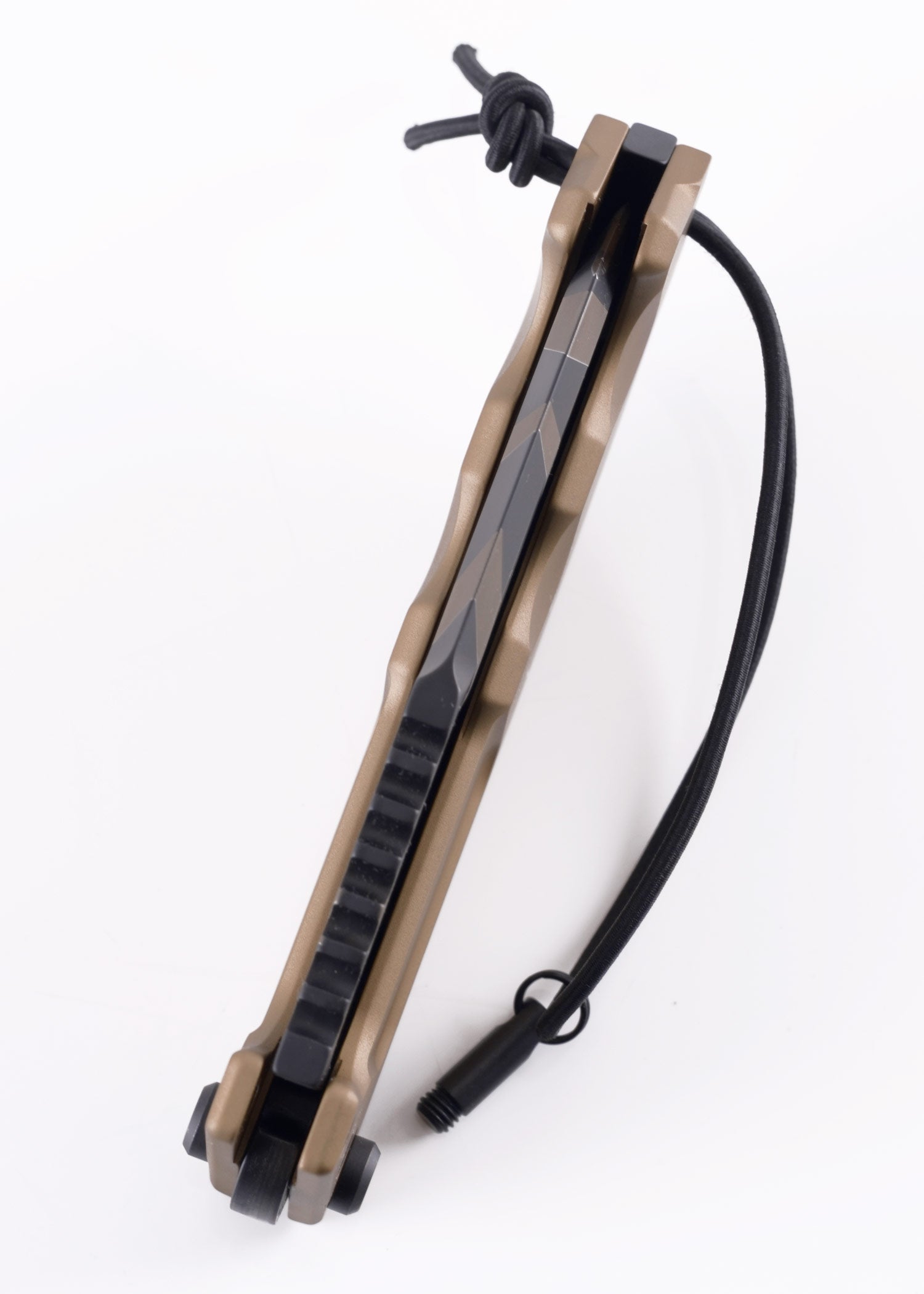 Imagen única de: Navaja Rao Desert Warfare, Extrema Ratio