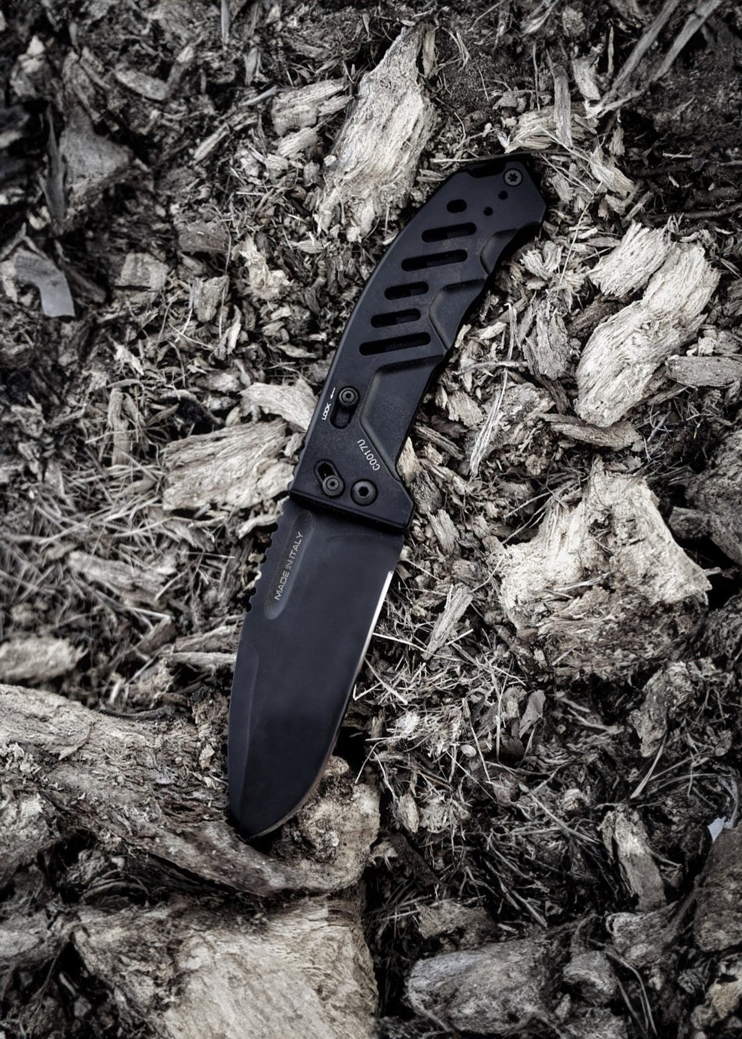 Imagen única de: Navaja De Bolsillo Rao C, Negra, Extrema Ratio