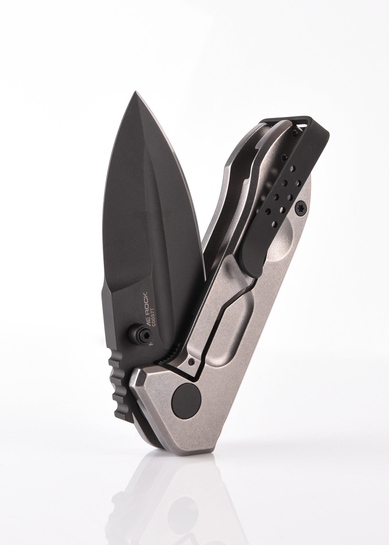 Imagen única de: Navaja Frame Rock Titanio, Negra, Extrema Ratio