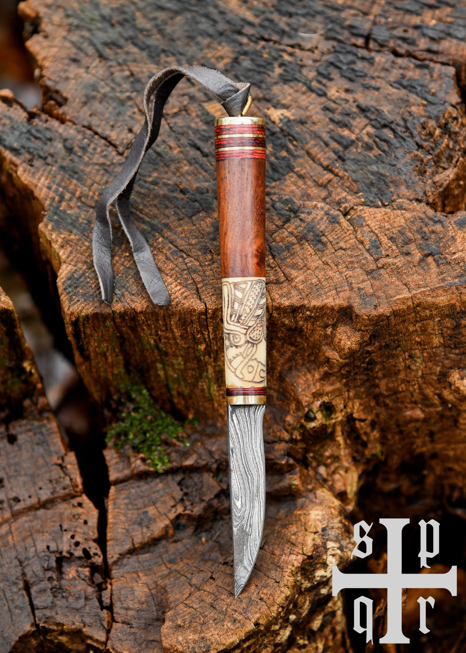 Imagen única de: Cuchillo Vikingo, Acero De Damasco, Mango De Madera/hueso Con Motivo De Cuervo