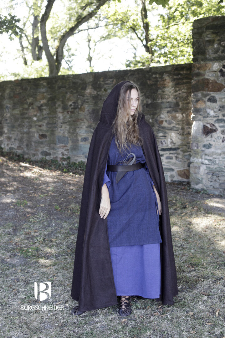 Imagen única de: Capa De Lana Con Capucha Hibernus