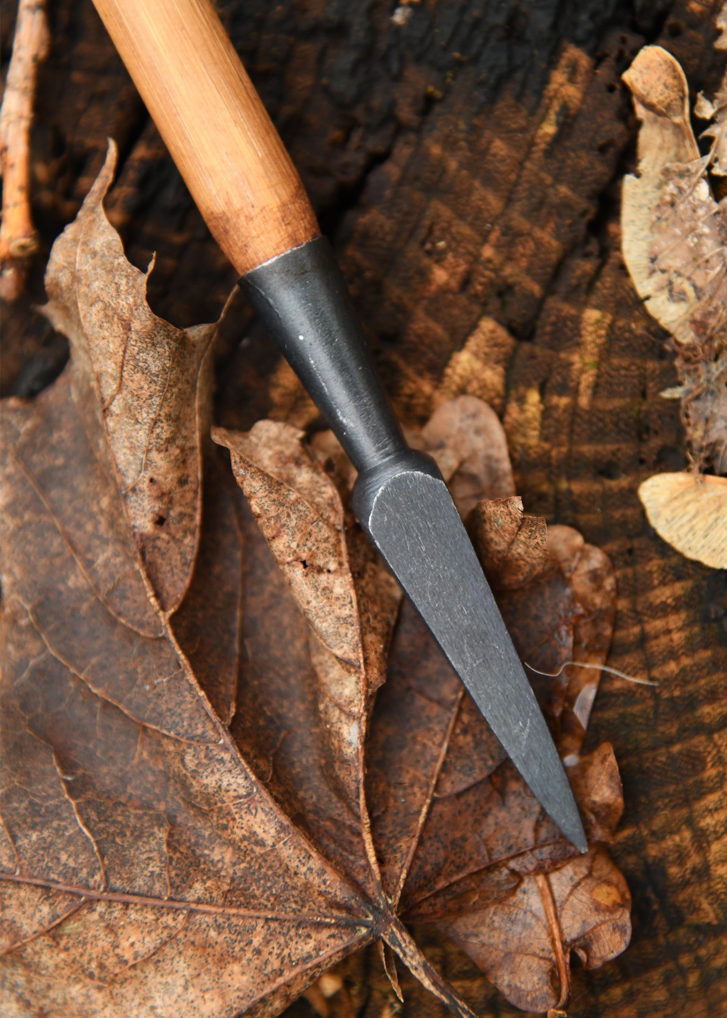 Flecha De Ballesta Medieval Con Punta De Punzón Forjada.4