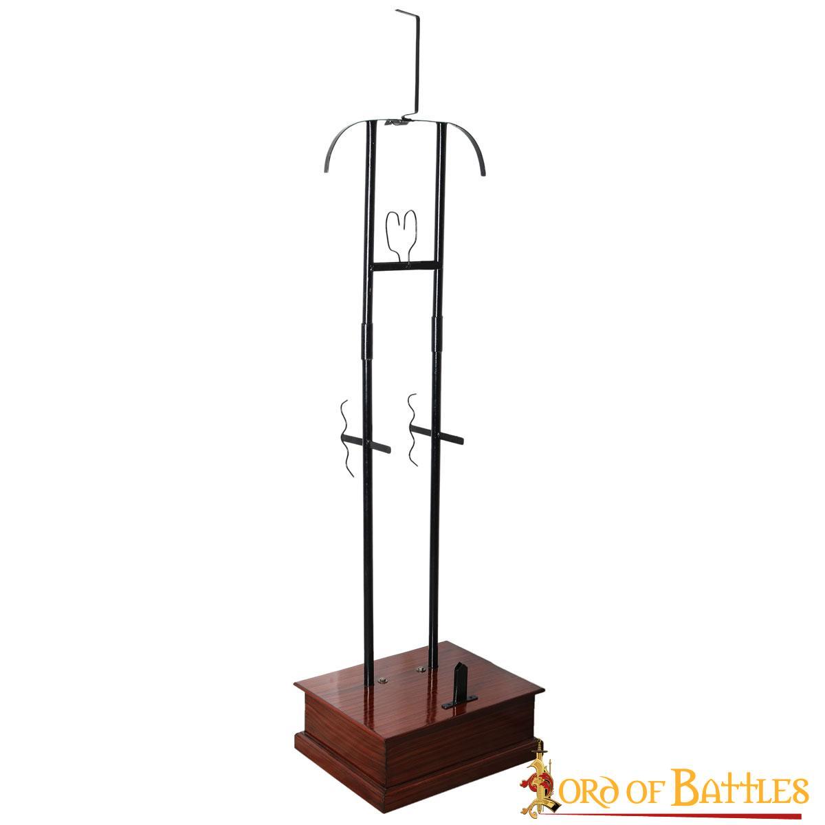 Imagen única de: Expositor Medieval de Armadura Completa - Estructura de Acero de Calibre 18 con Base de Madera Dura