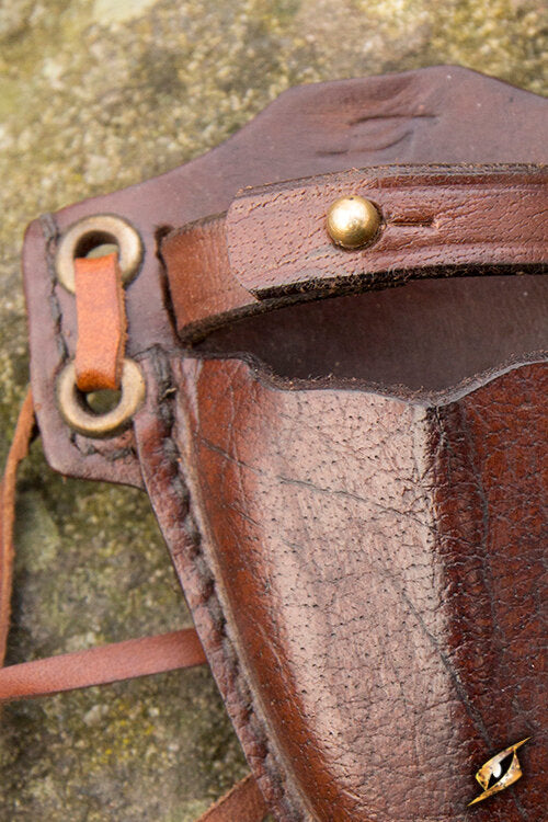 Imagen única de: Kunai Y Titular