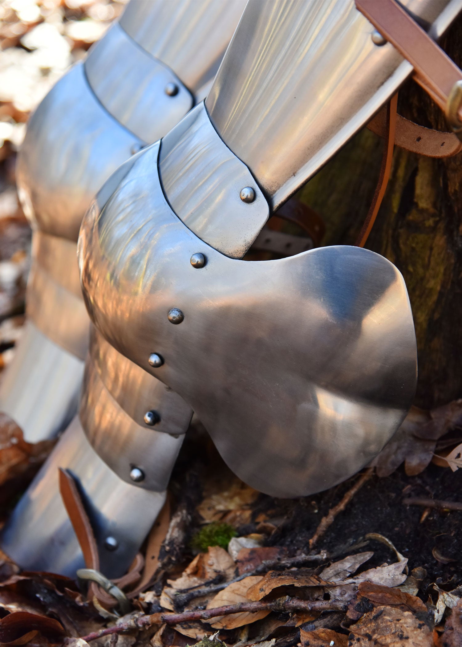 Imagen única de: Artículos Para Piernas De Finales De La Edad Media, Acero De 1,2 Mm.