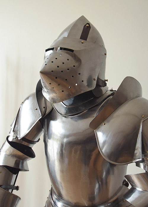 Imagen única de: Armadura De Caballero Medieval Tardía