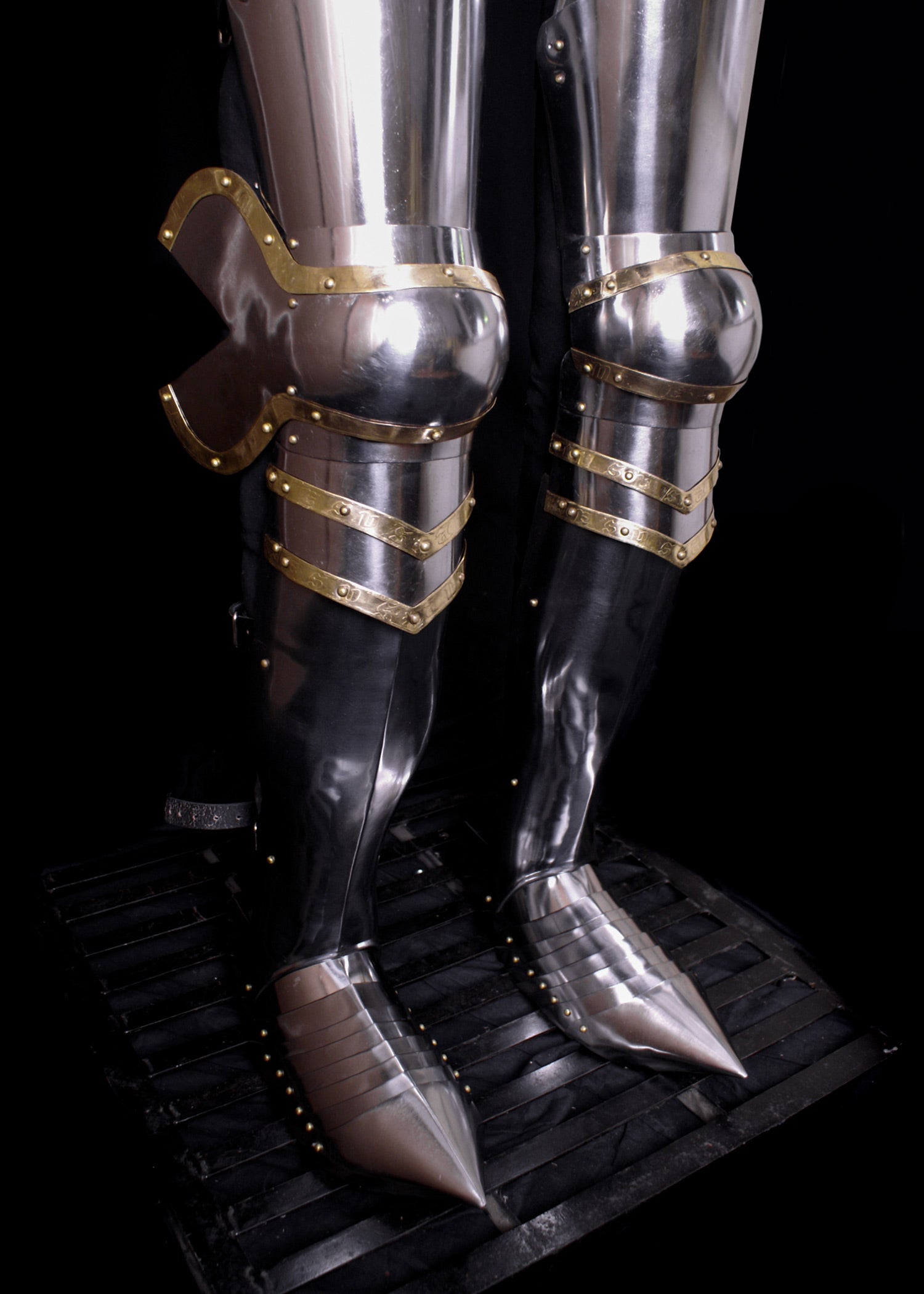 Imagen única de: Armadura De Churburg, Armadura De Placas Completa.