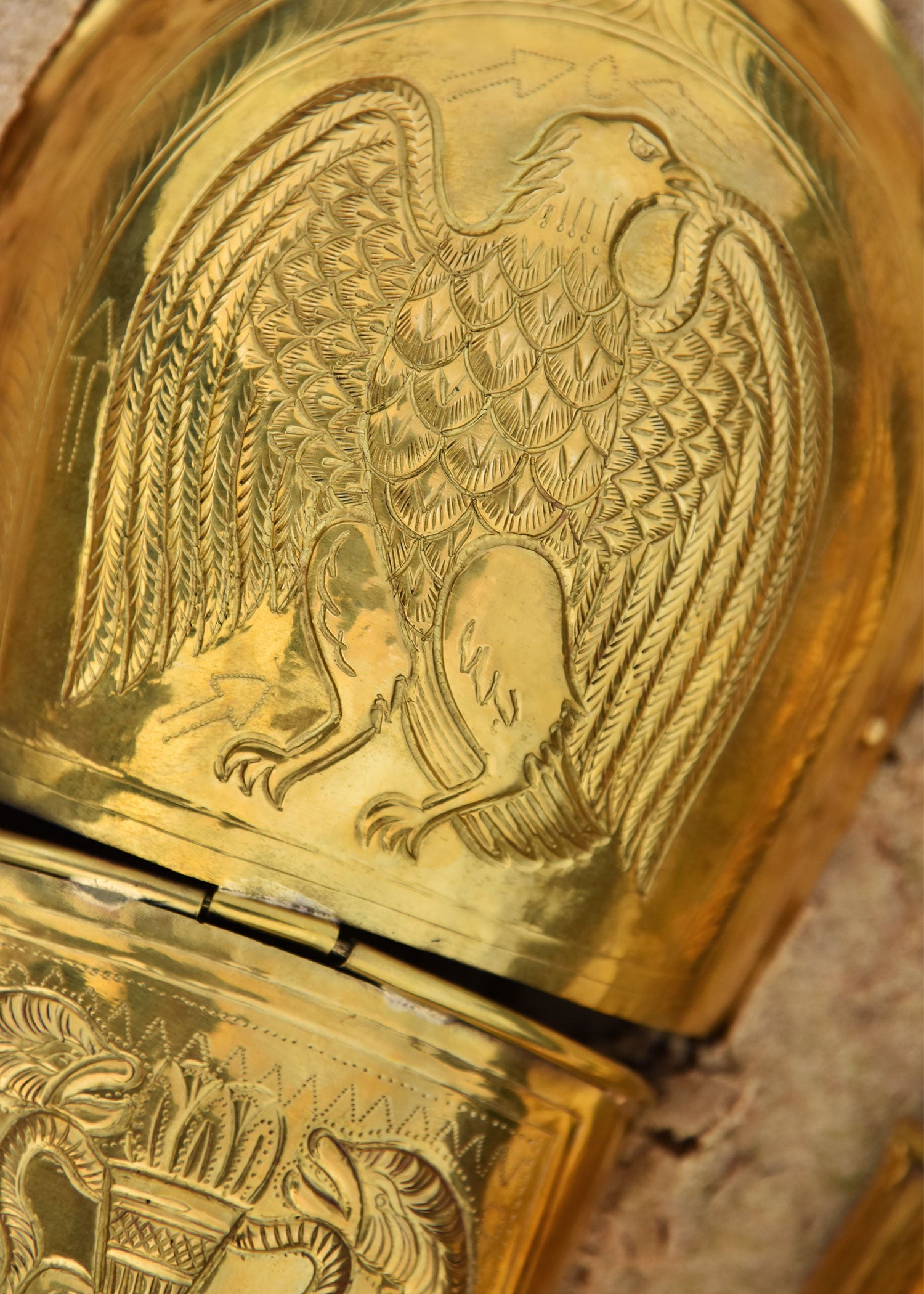 Imagen única de: Grebas Pretorianas, Latón