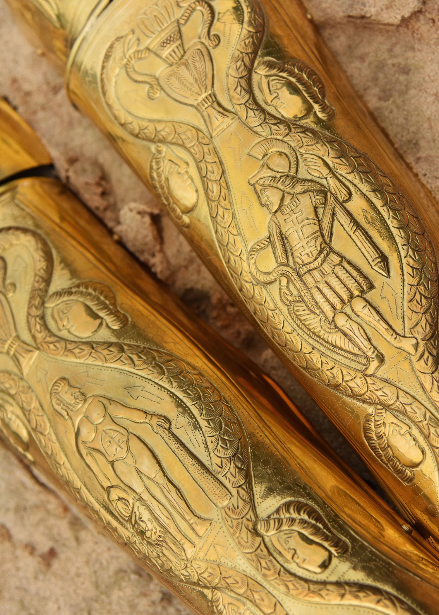 Imagen única de: Grebas Pretorianas, Latón