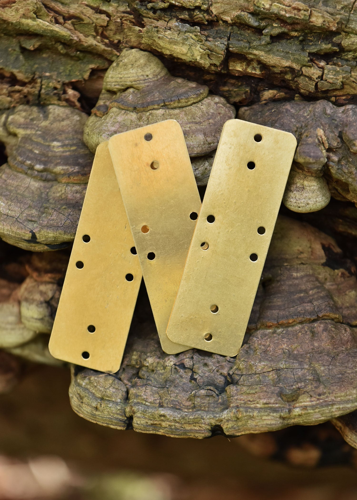 Imagen única de: Básculas De Latón Para Slat Armor 90 Mm X 30 Mm (Paquete De 25)