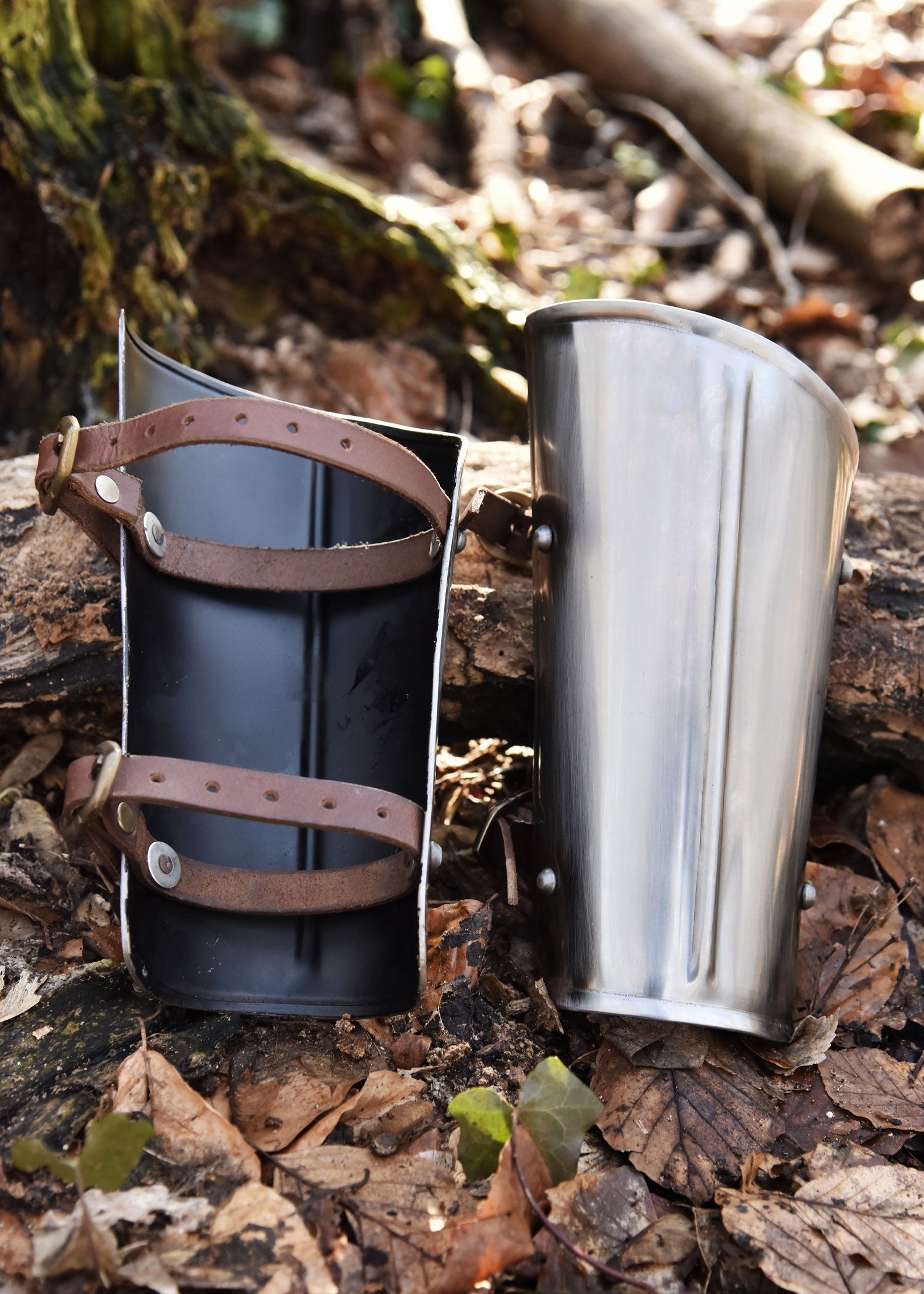 Imagen única de: Brazaletes Con Nervadura Central, Acero.