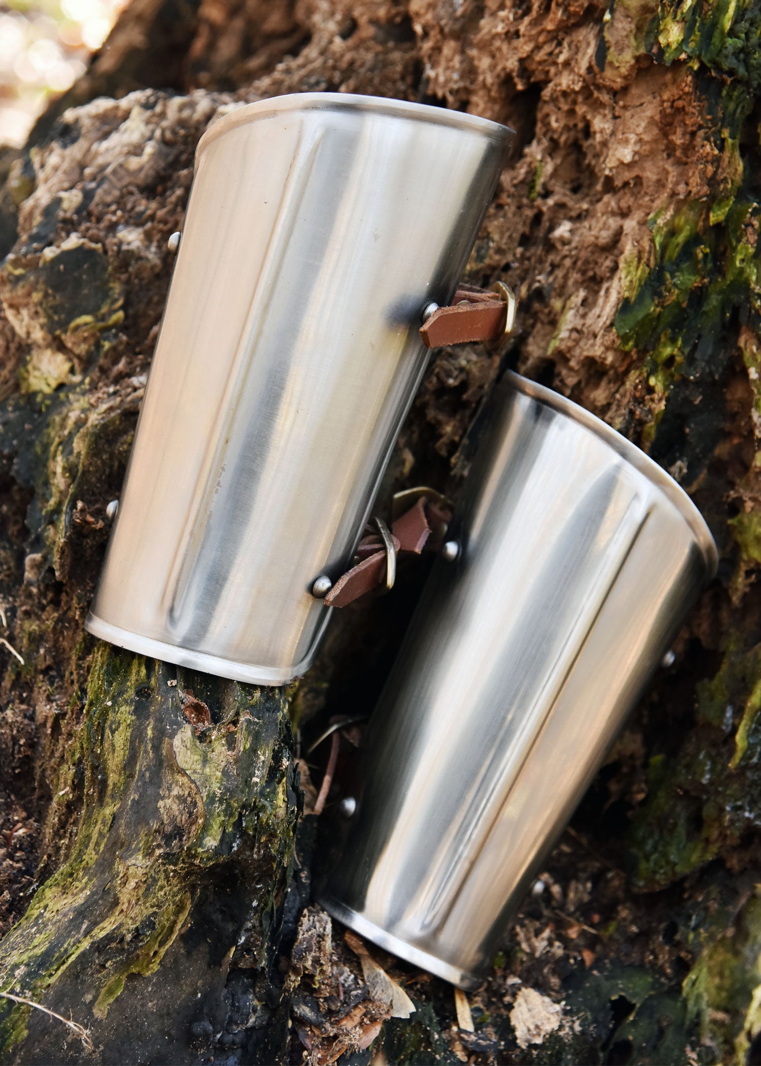 Imagen única de: Brazaletes Con Nervadura Central, Acero.