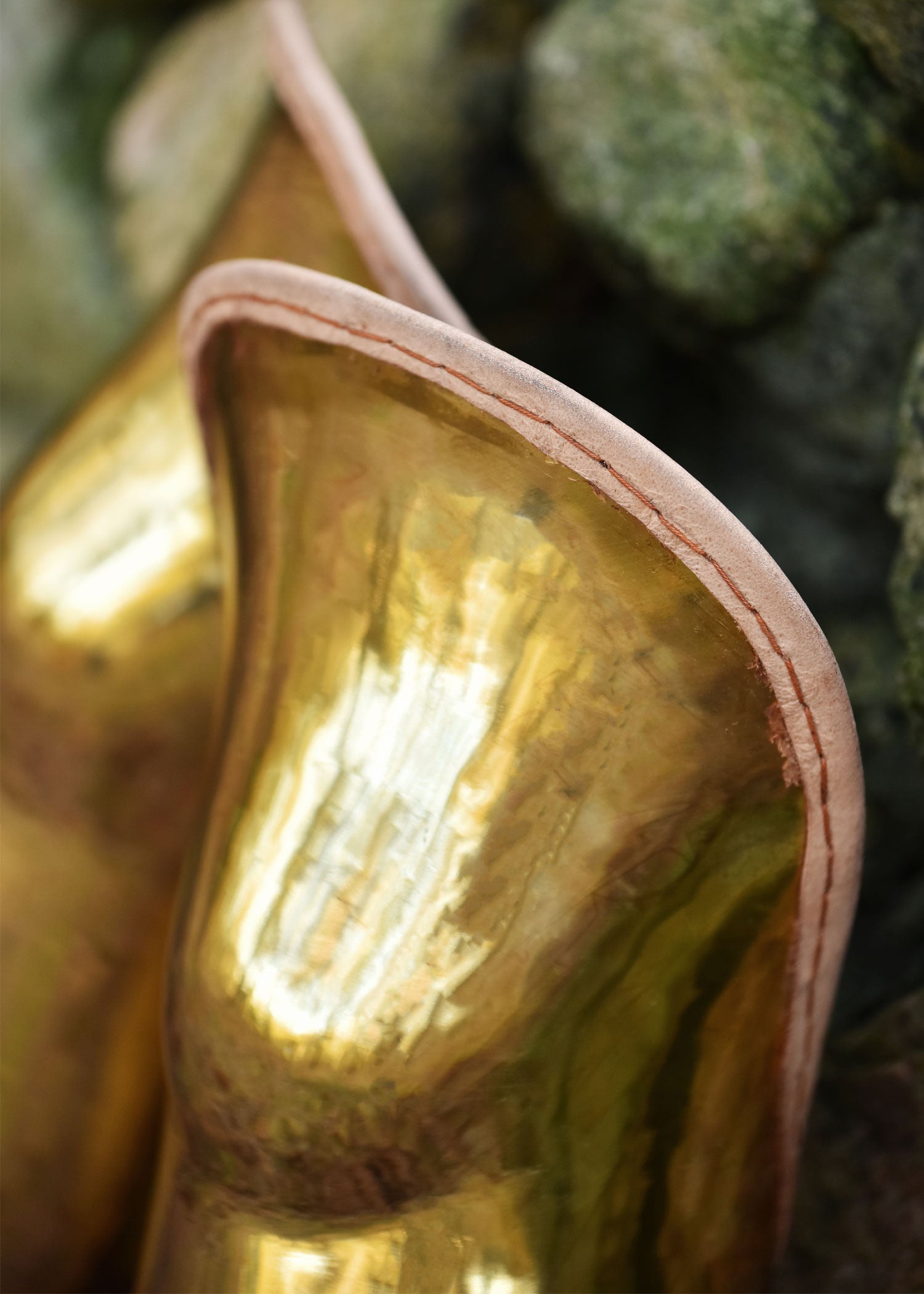 Imagen única de: Grebas Griegas De Latón, Pareja