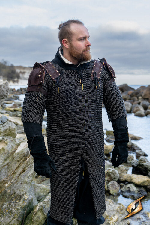 Imagen única de: Armadura De Hombro De Ante Woodsman