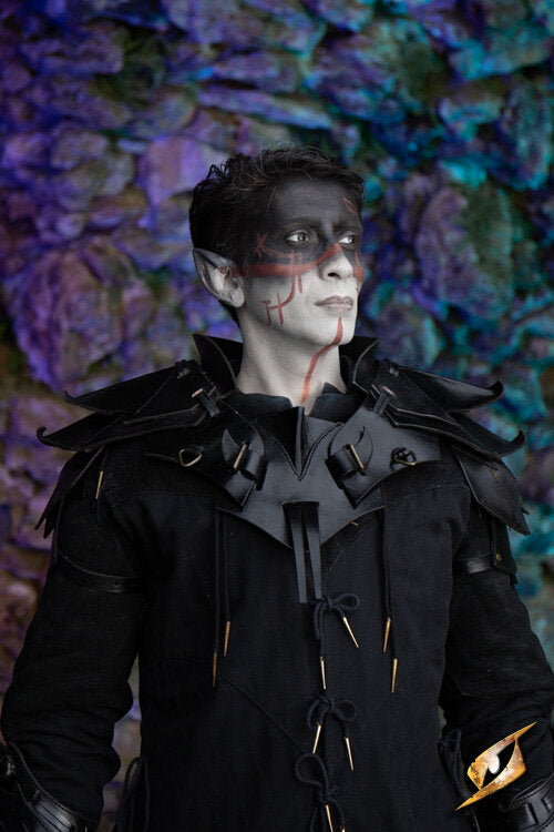 Imagen única de: Conjunto De Hombros De Sombra