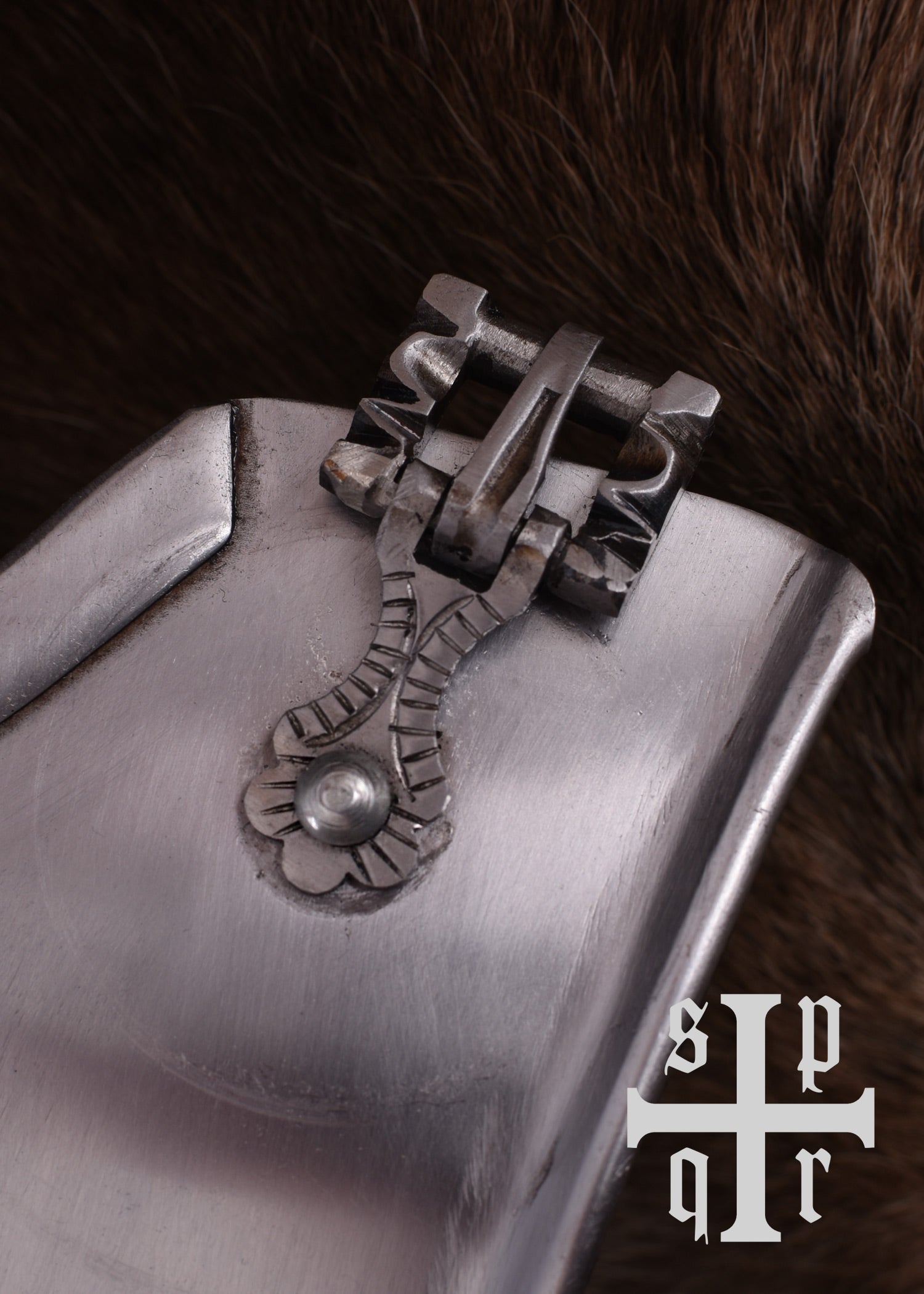 Imagen única de: Armadura Gótica, Siglo Xv, Acero De 1,2 Mm.