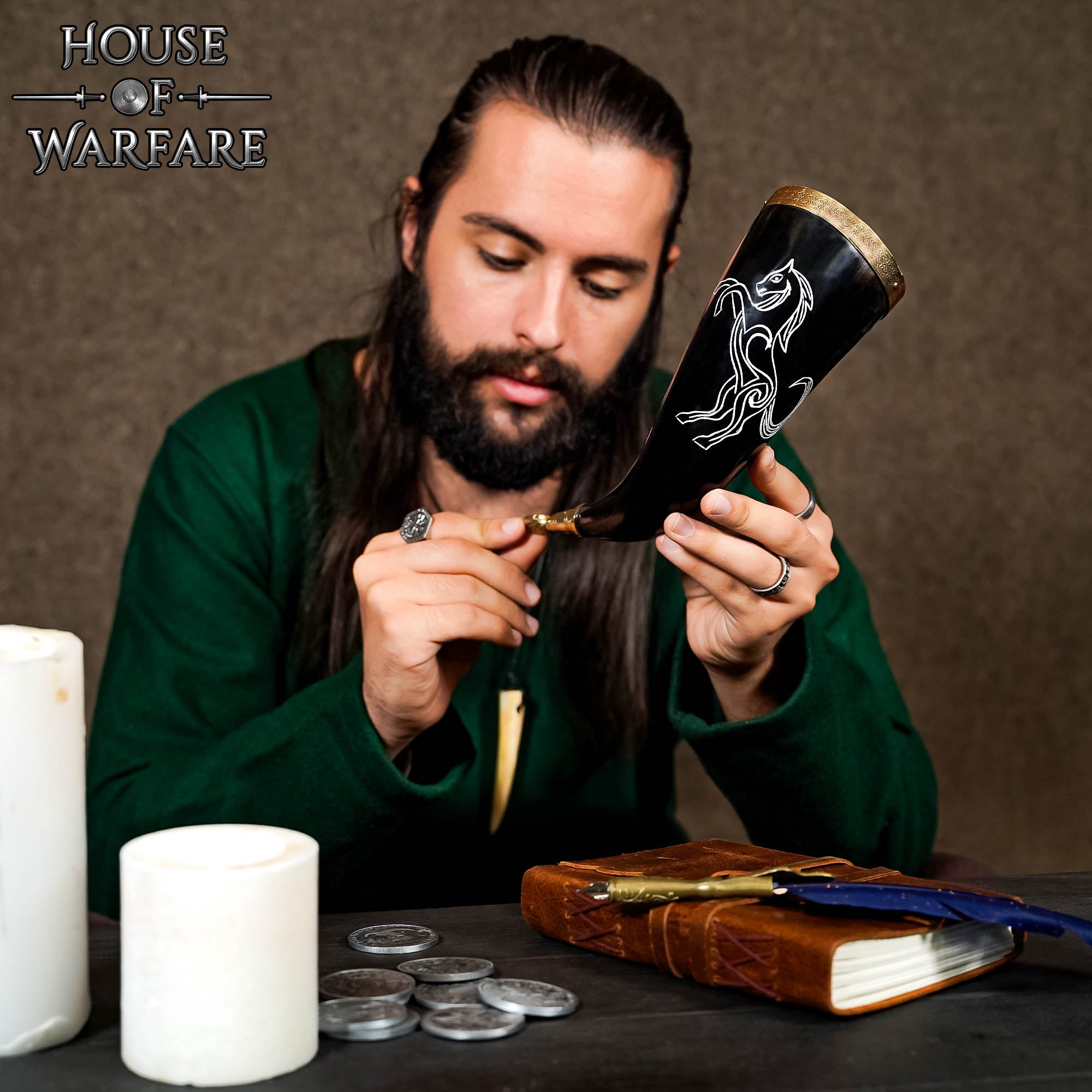 Imagen única de: Taza de Cuerno de Buey Artesanal 200-300ml con Borde de Latón y Punta de Cabeza de León