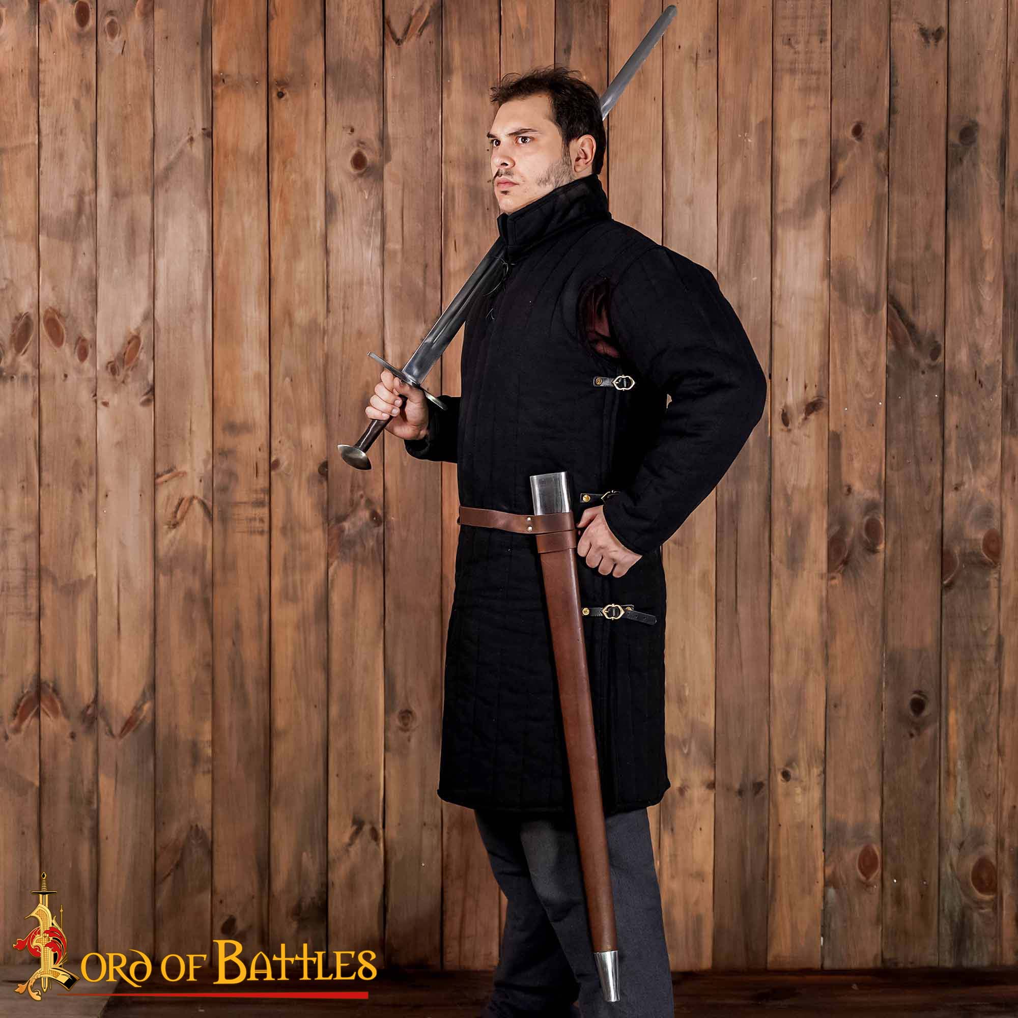 Imagen única de: Espada Larga Normanda Forjada a Mano con Vaina de Cuero - Funcional