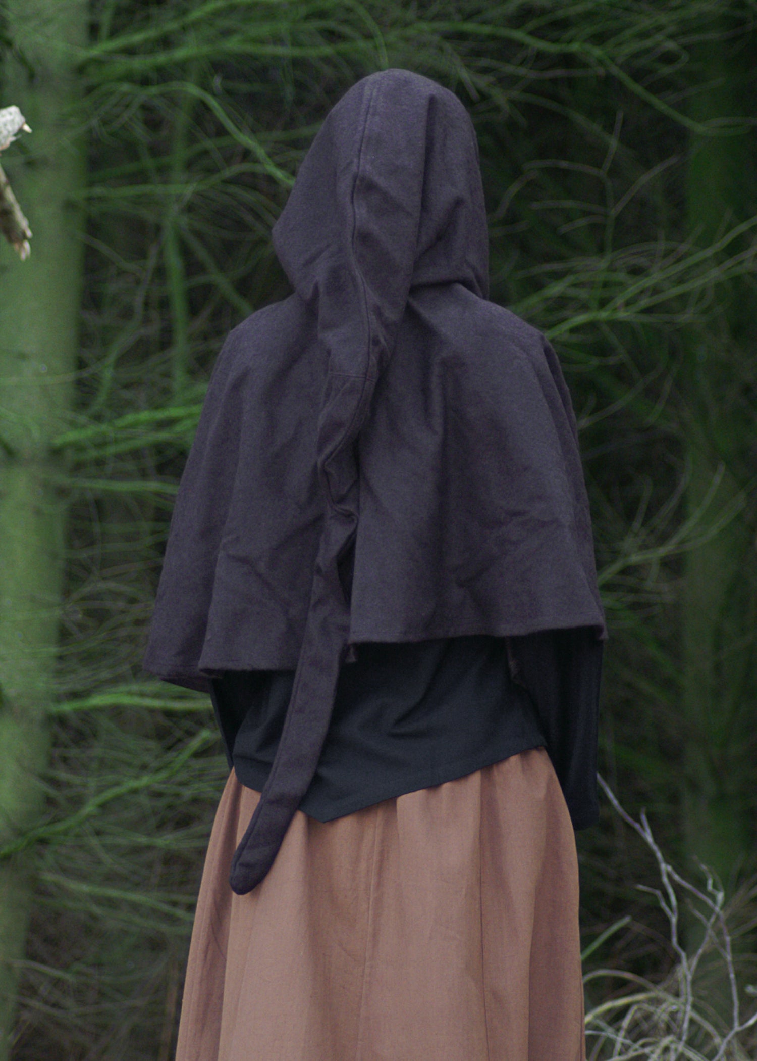 Imagen única de: Gugel Medieval Grande Varios Colores