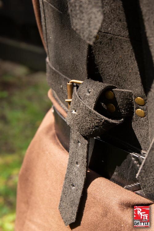 Imagen única de: Armadura De Cuero De Combate Rfb