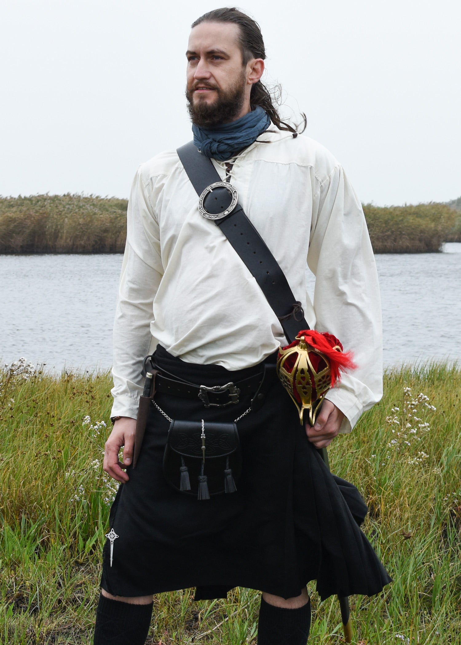 Imagen única de: Falda Escocesa De 8 Yardas, Falda De Tartán, Negra (Uni)