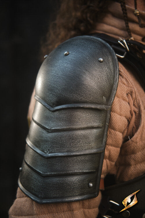 Imagen única de: Mercenario De Placas De Hombro