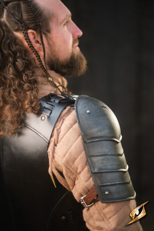 Imagen única de: Mercenario De Placas De Hombro