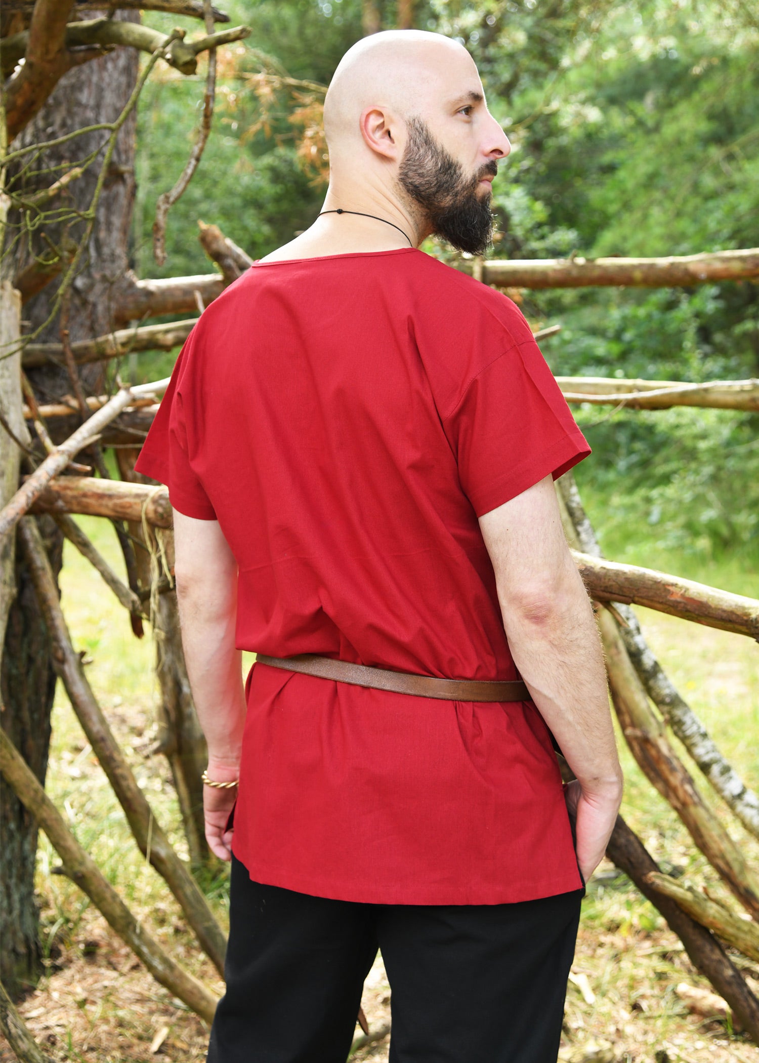 Imagen única de: Túnica Medieval Sencilla Sigmund, Manga Corta, Roja