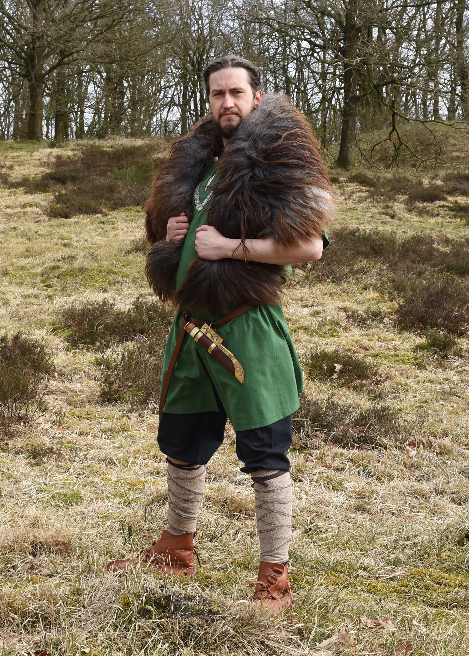 Imagen única de: Túnica Medieval Ailrik Con Borde, Mangas Cortas, Verde