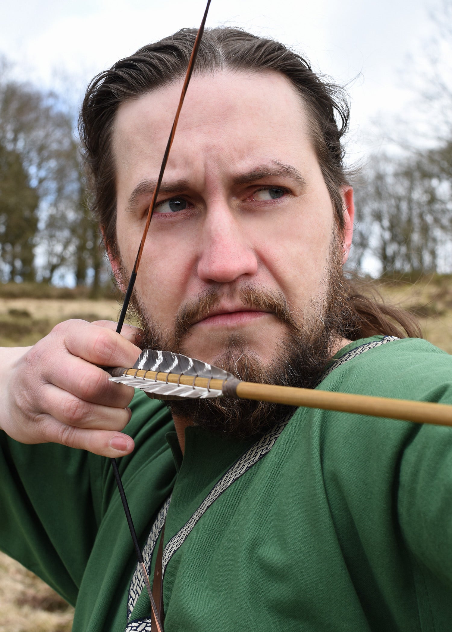 Imagen única de: Túnica Medieval Ailrik Con Borde, Mangas Cortas, Verde